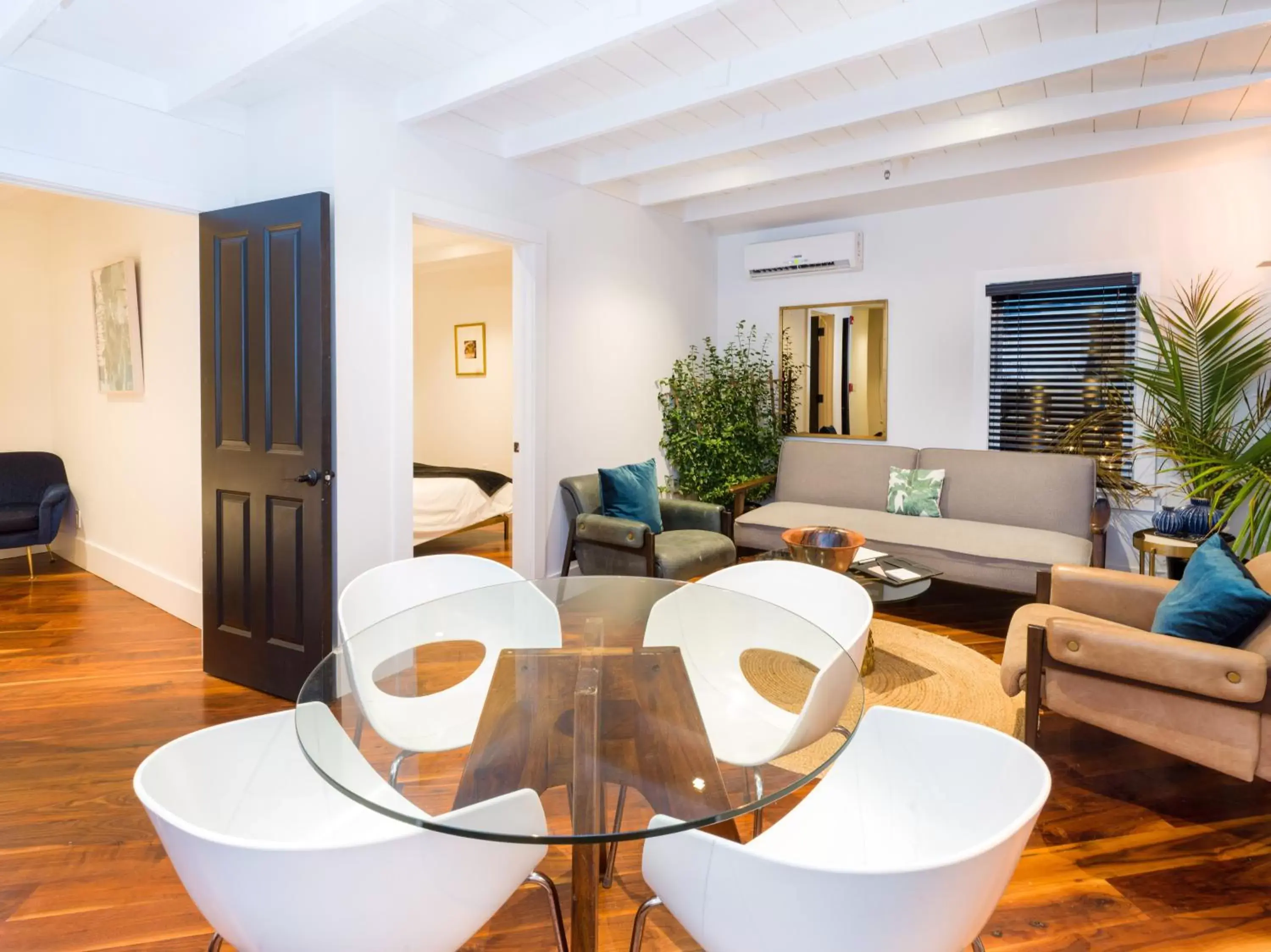 Deluxe Double Room in American Beech Hotel Deluxe Double Room in American Beech Hotel