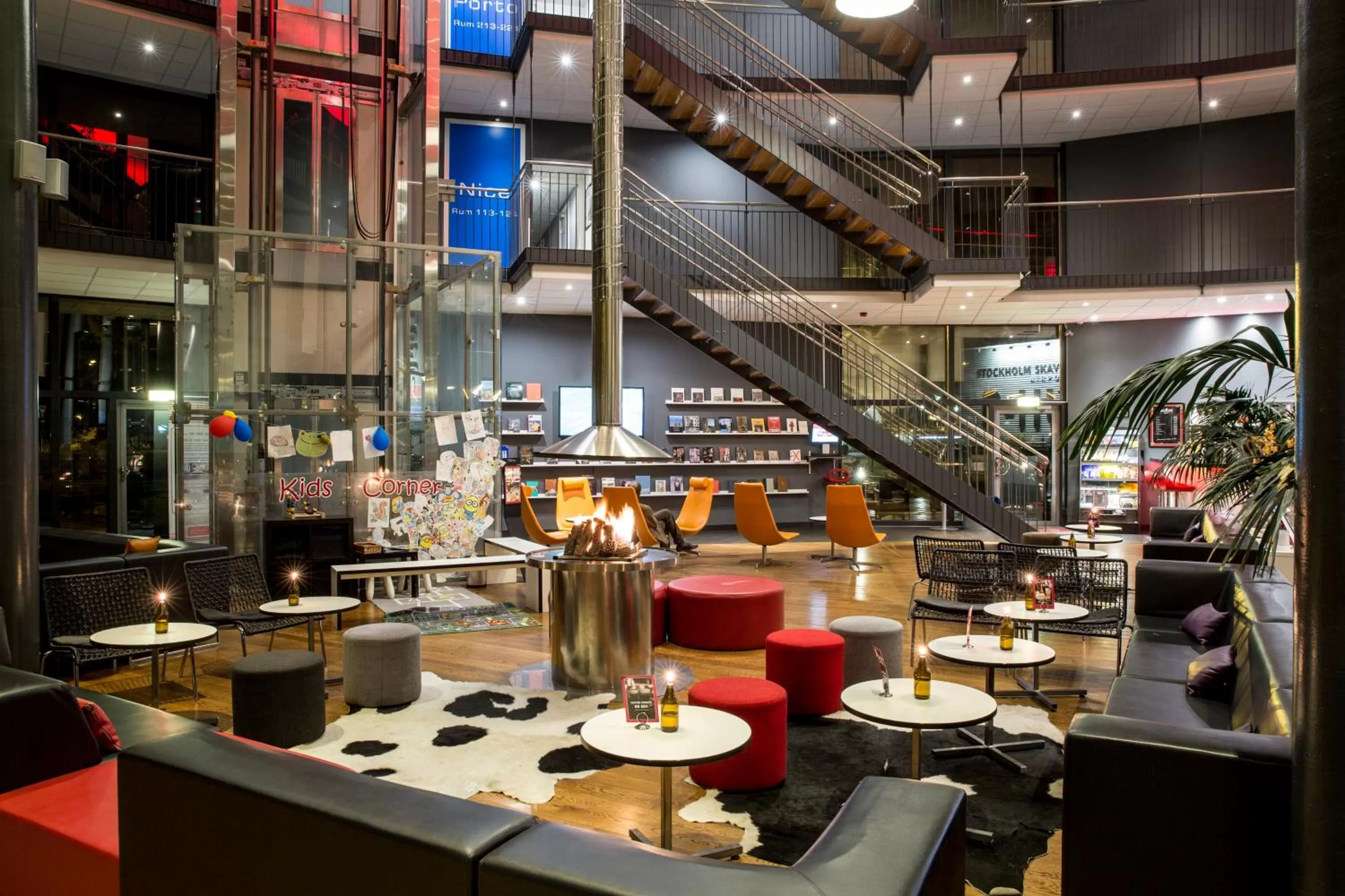 Restaurant/places to eat in Aiden by Best Western Skavsta Airport