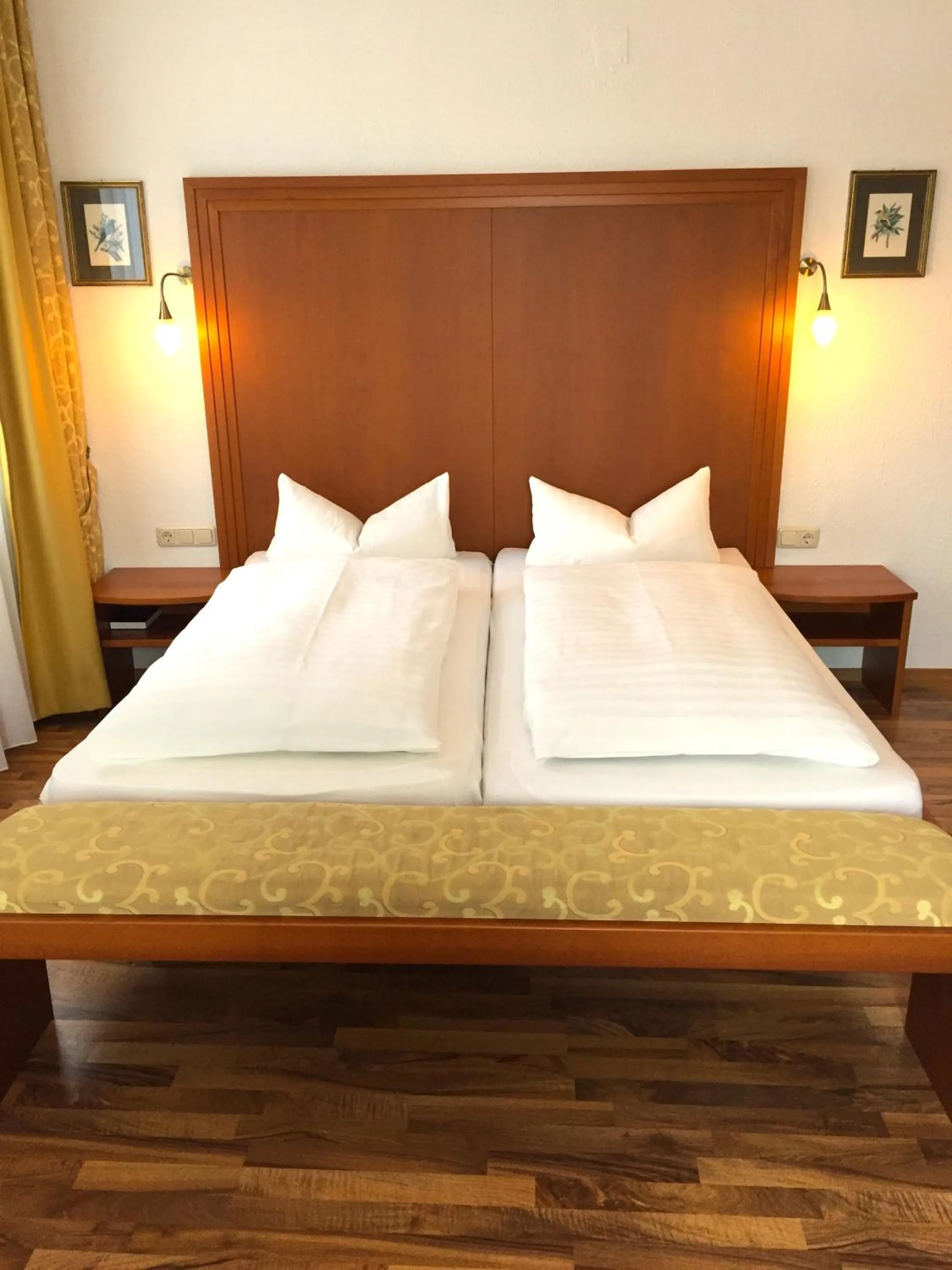 Photo of the whole room, Bed in Hotel Zur Schönen Aussicht