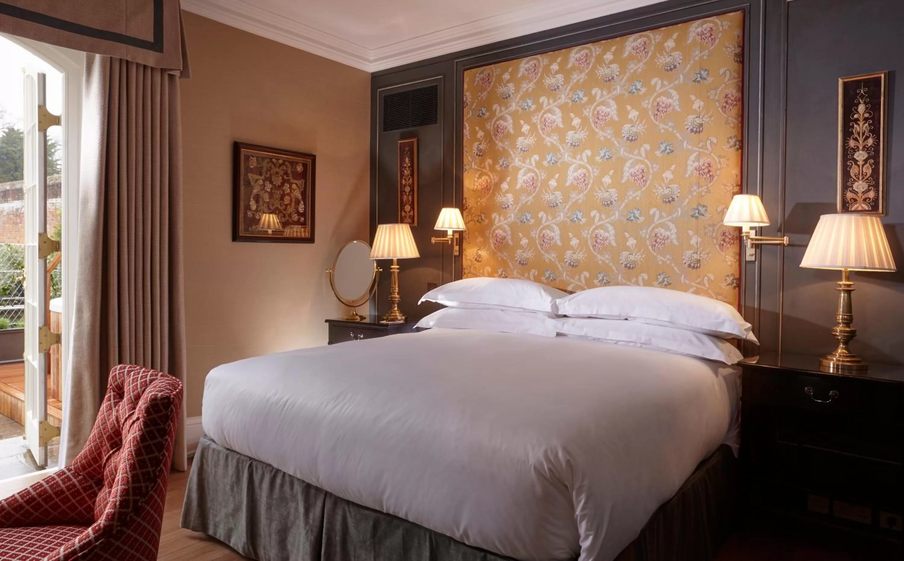 Bed in Cliveden House - an Iconic Luxury Hotel