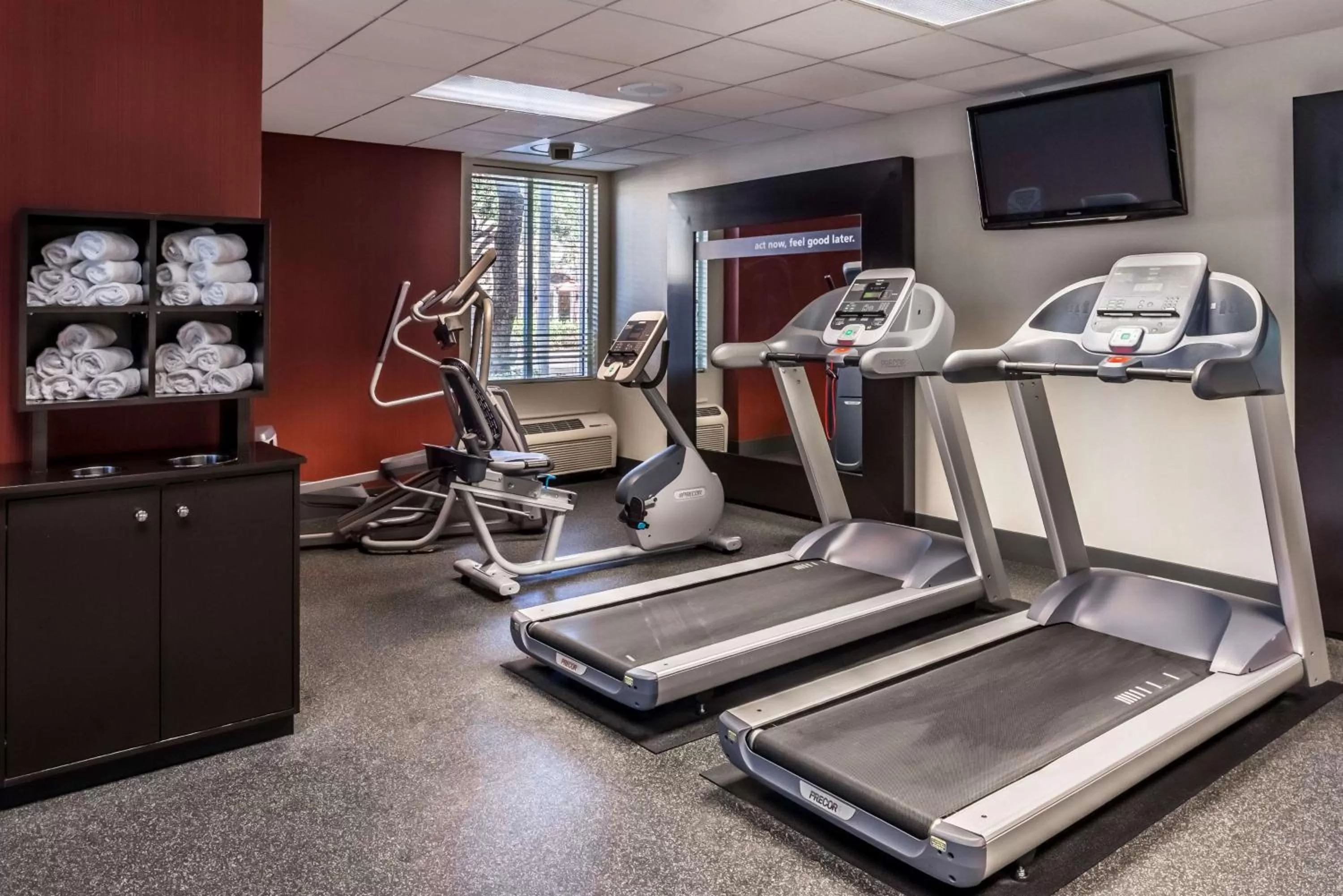 Fitness centre/facilities in Hampton Inn Fort Lauderdale Plantation