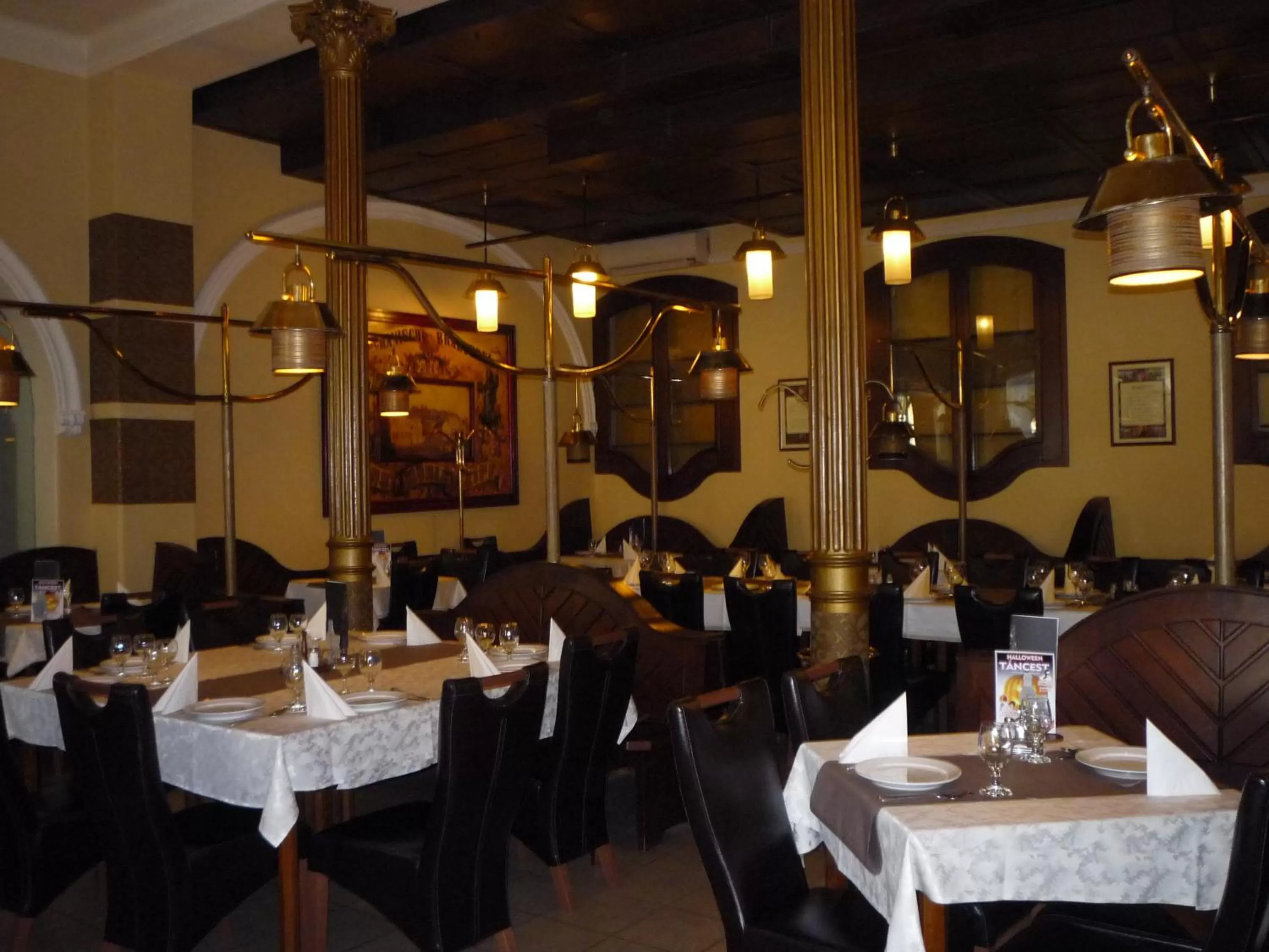 Restaurant/places to eat in Fiume Hotel