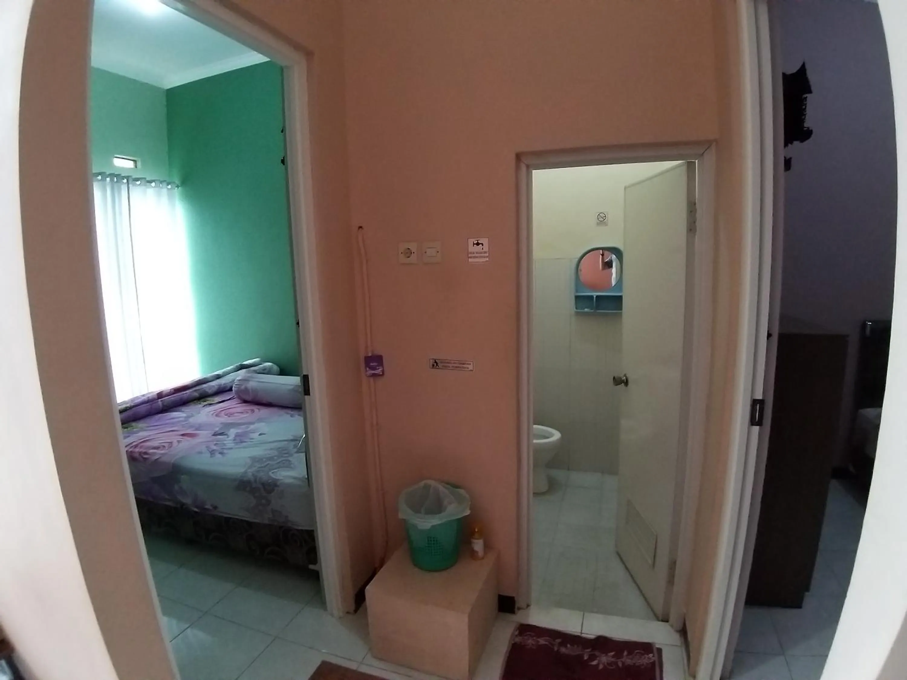 Bathroom, Bed in Ken's Villa 8