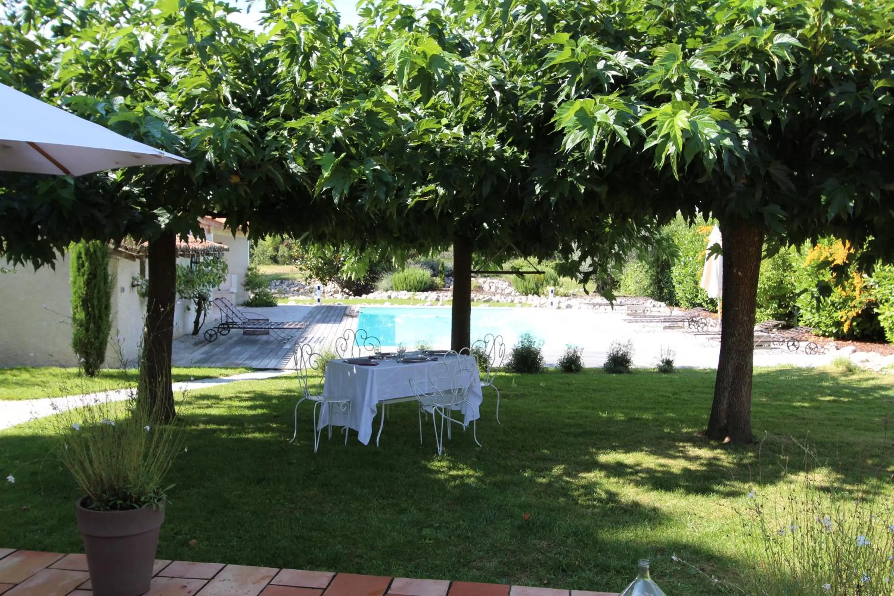 Restaurant/places to eat in La Fréjade