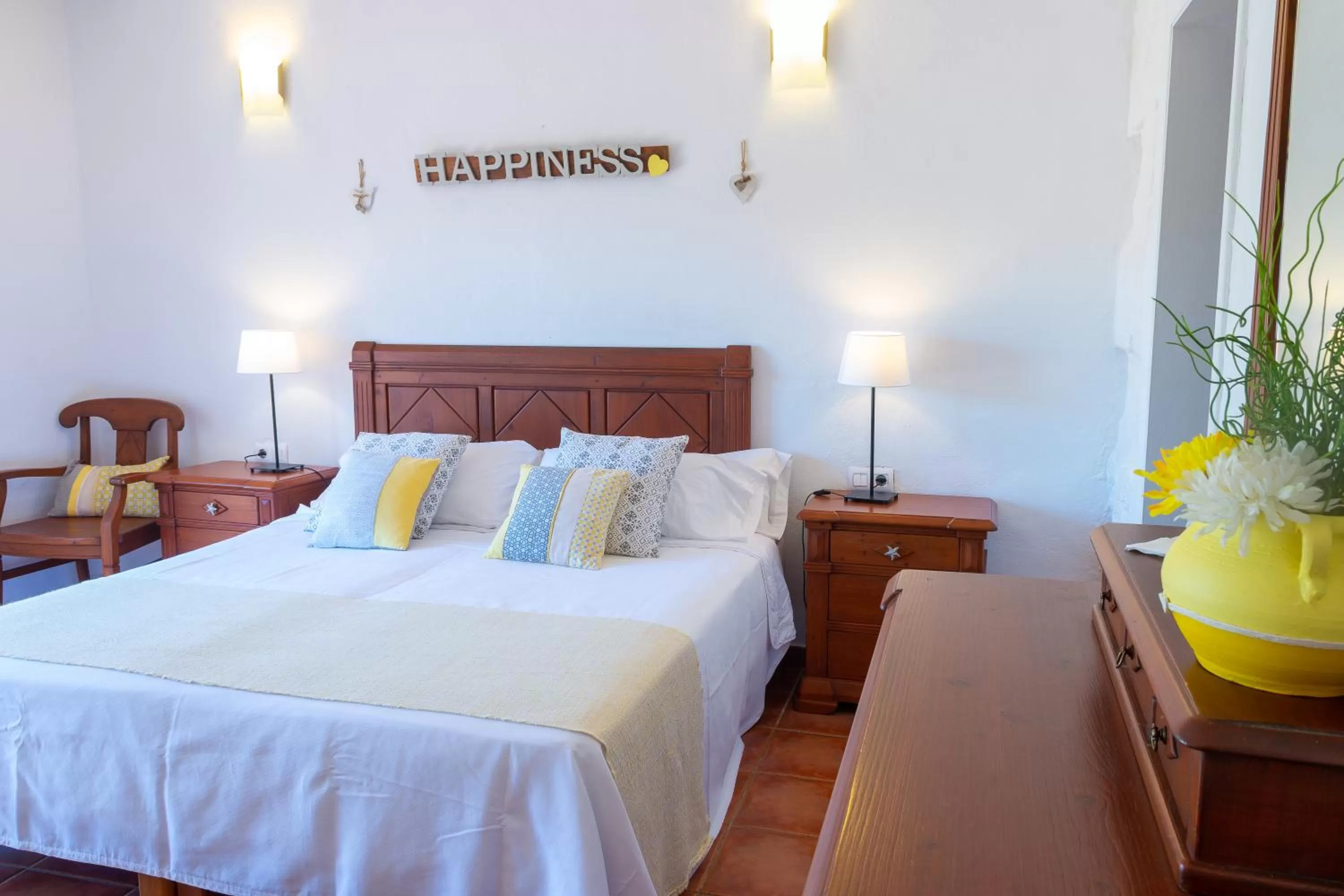 Bed in Agroturismo Binissafullet Vell