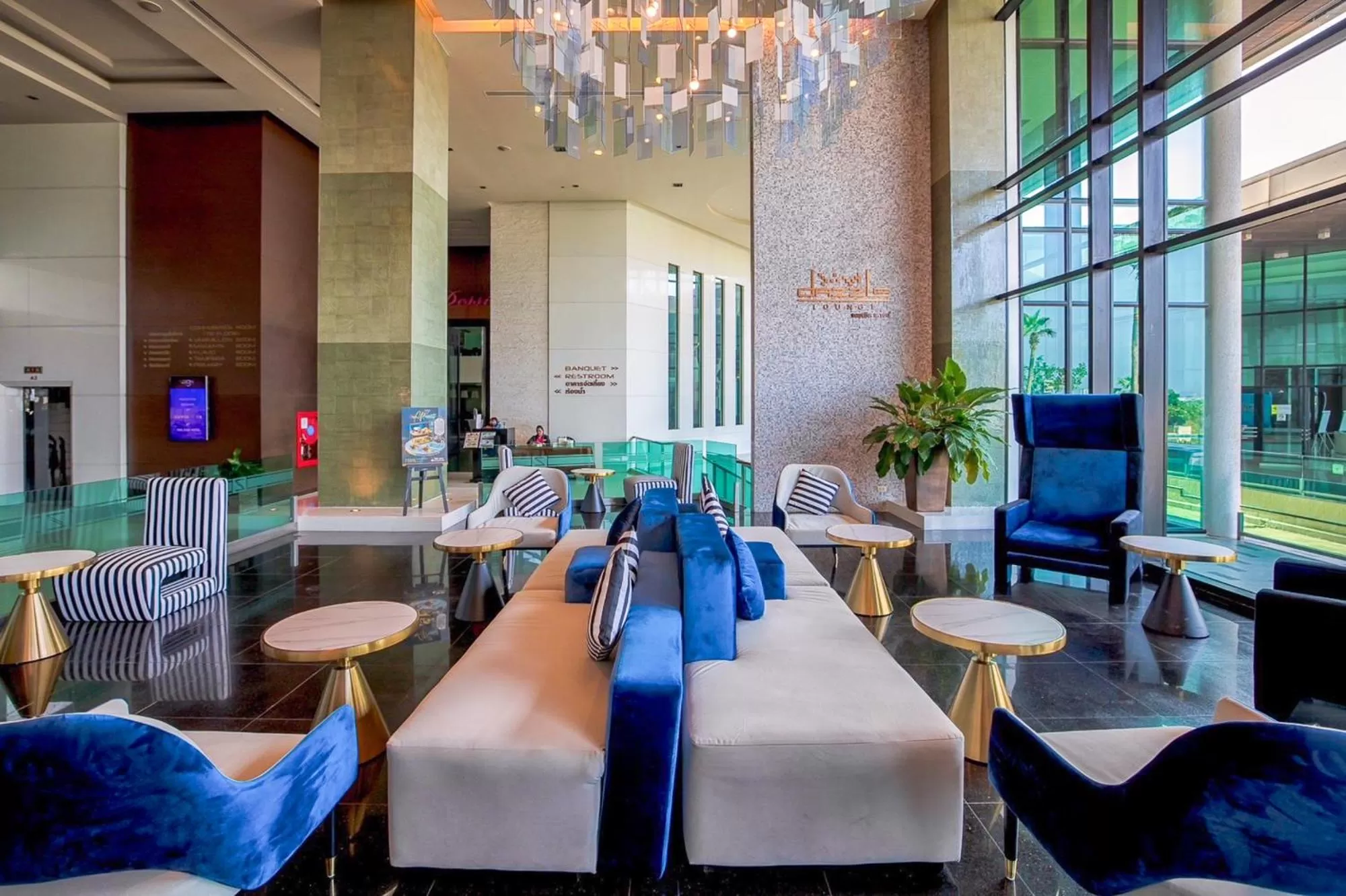 Lobby or reception in The Zign Hotel