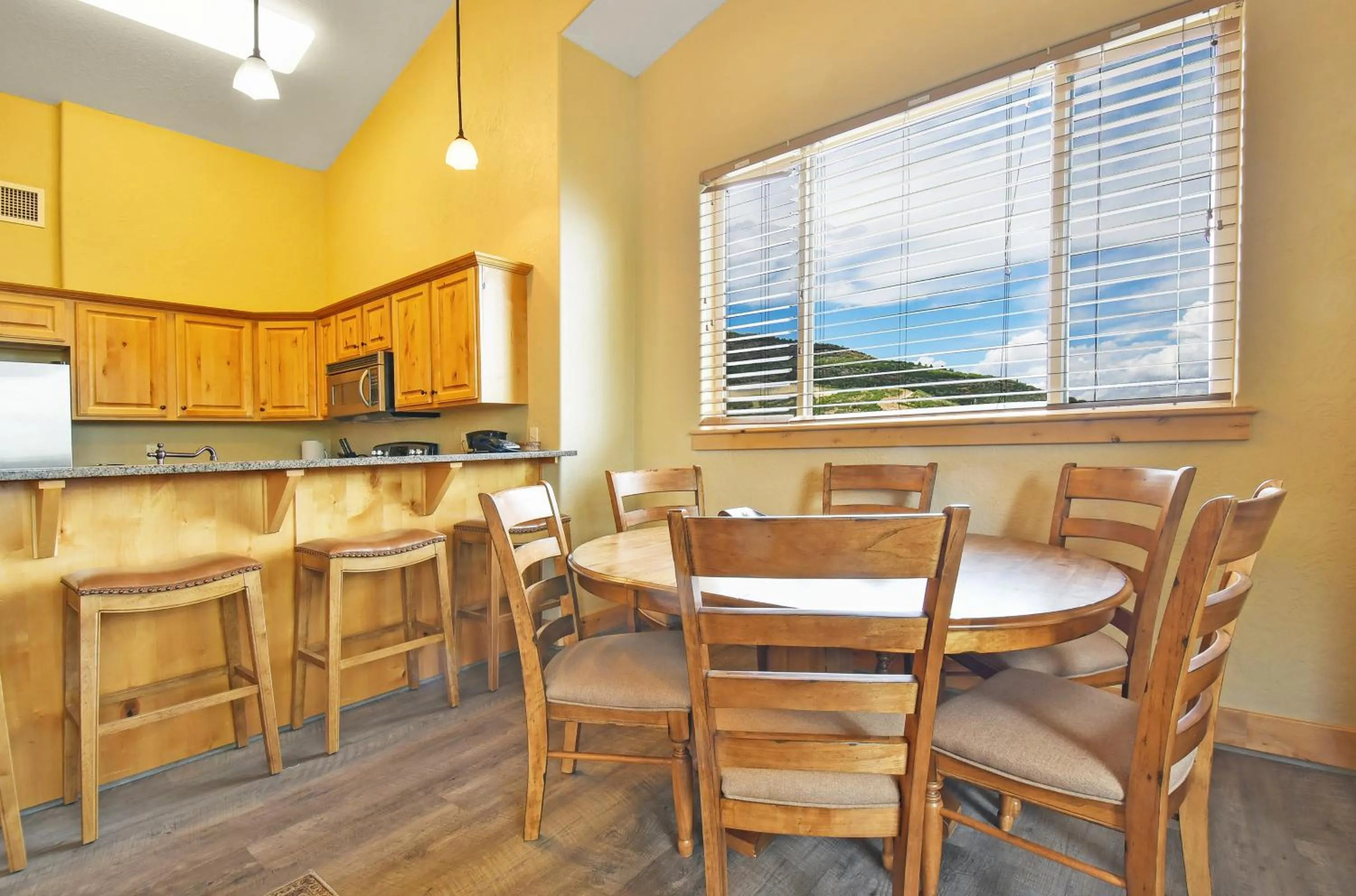 Kitchen or kitchenette in Silverado Lodge, Park City - Canyons Village by Vail Resorts