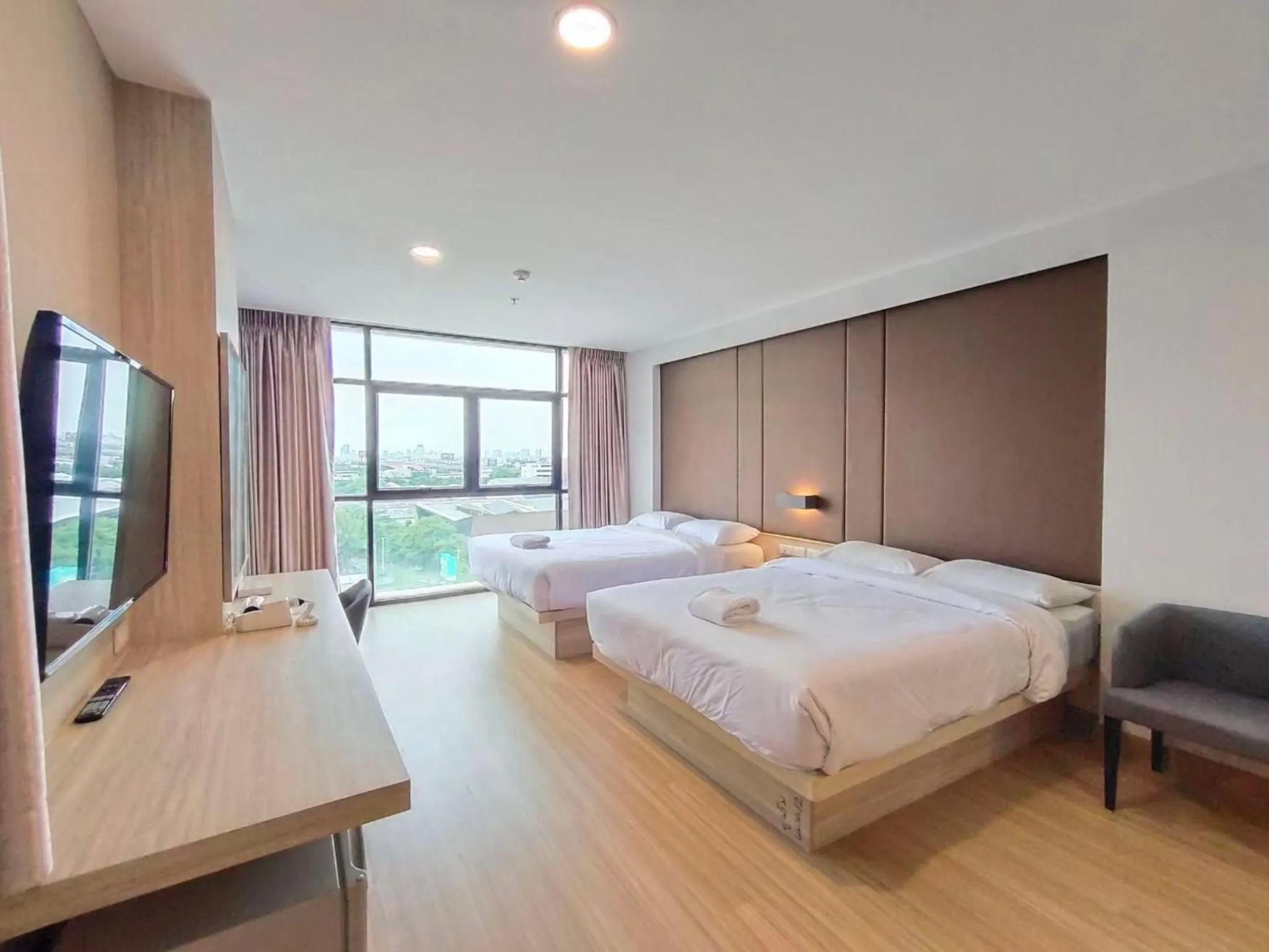 Bed in Ebina House - SHA Extra Plus