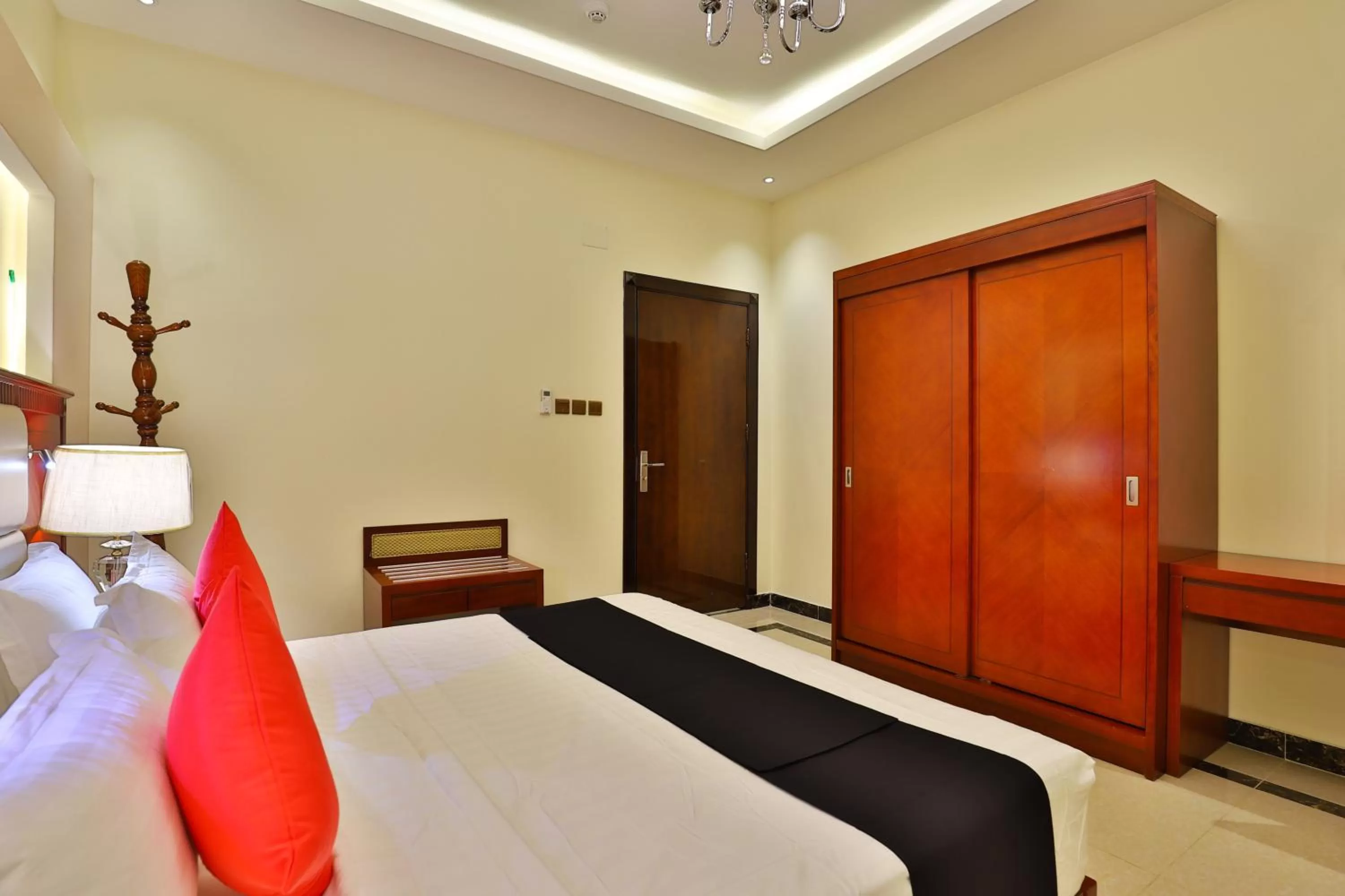 Bedroom, Bed in Dreams Houses furnished Suites