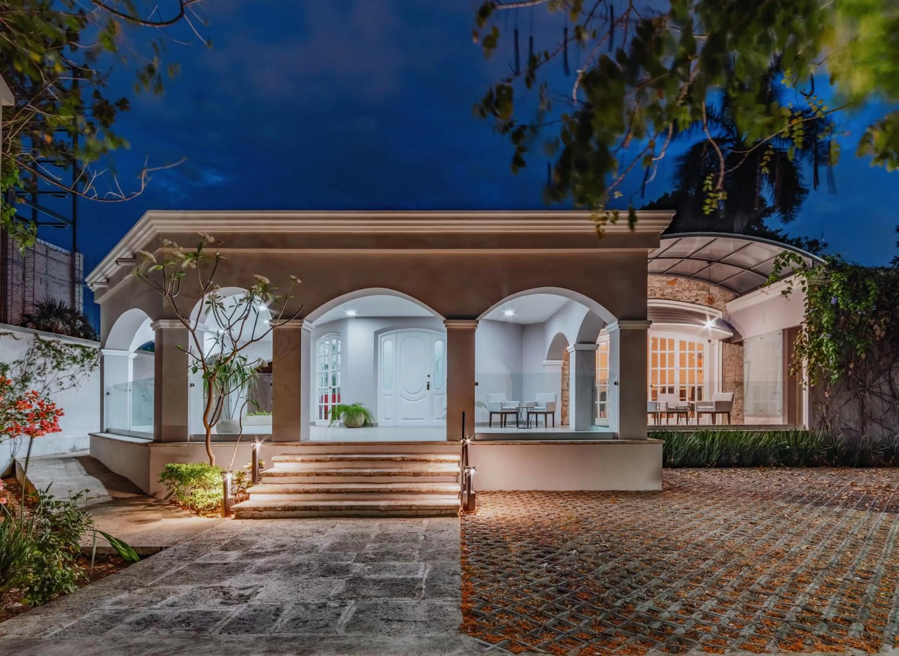 Facade/entrance in Chanpaal Hotel Boutique - Only Adults