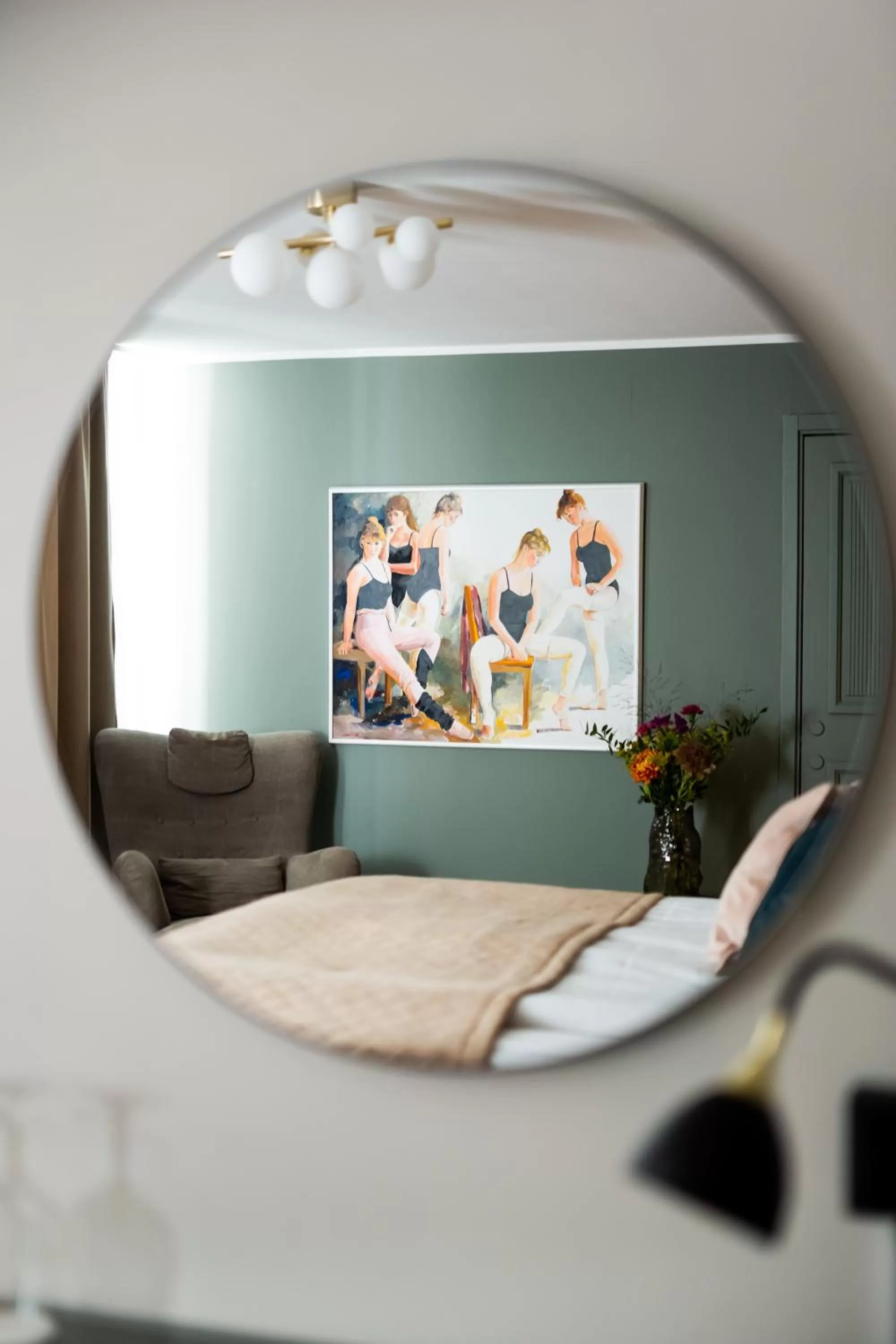 Decorative detail, Bed in Home Hotel Cardinal