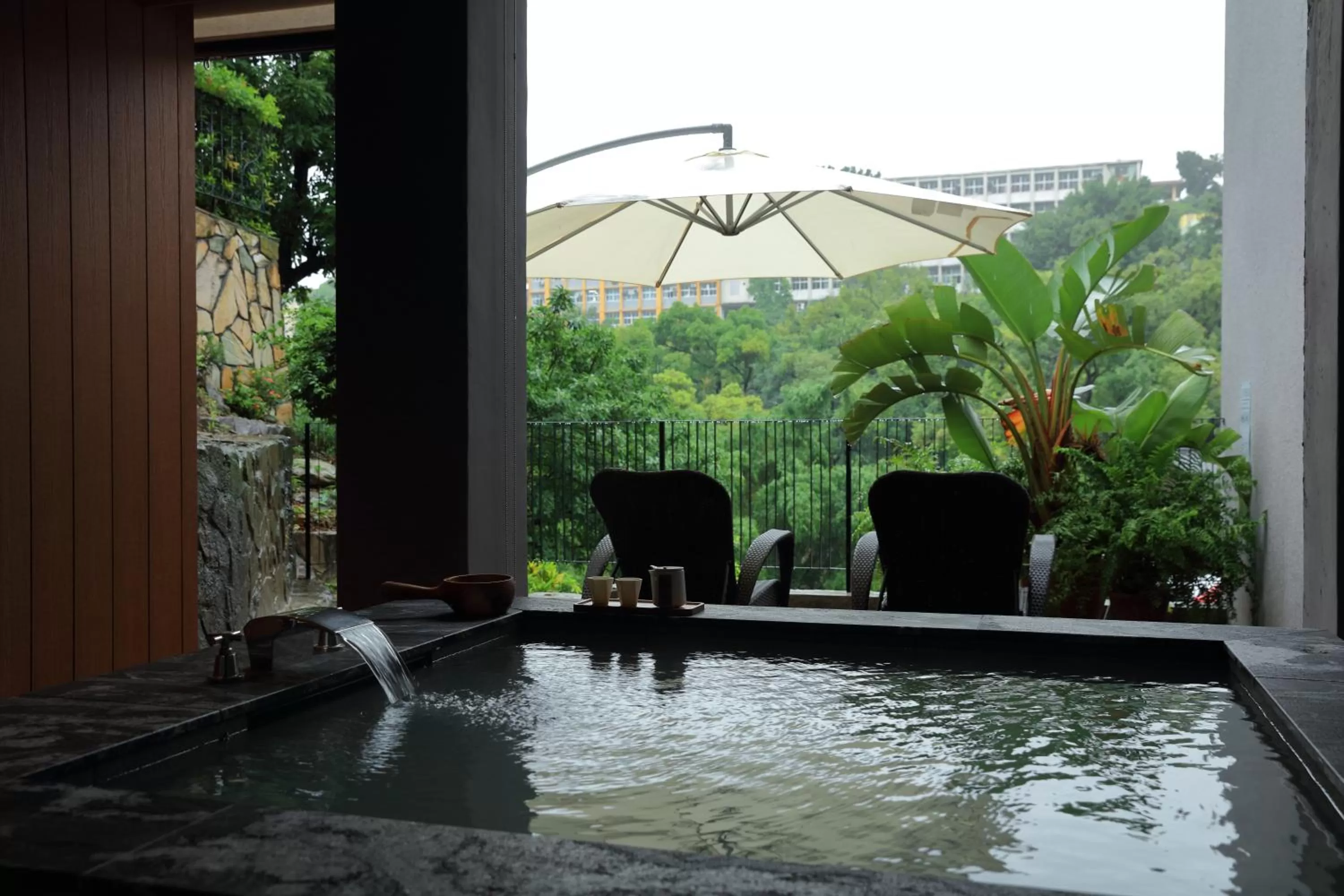 Patio in Water House