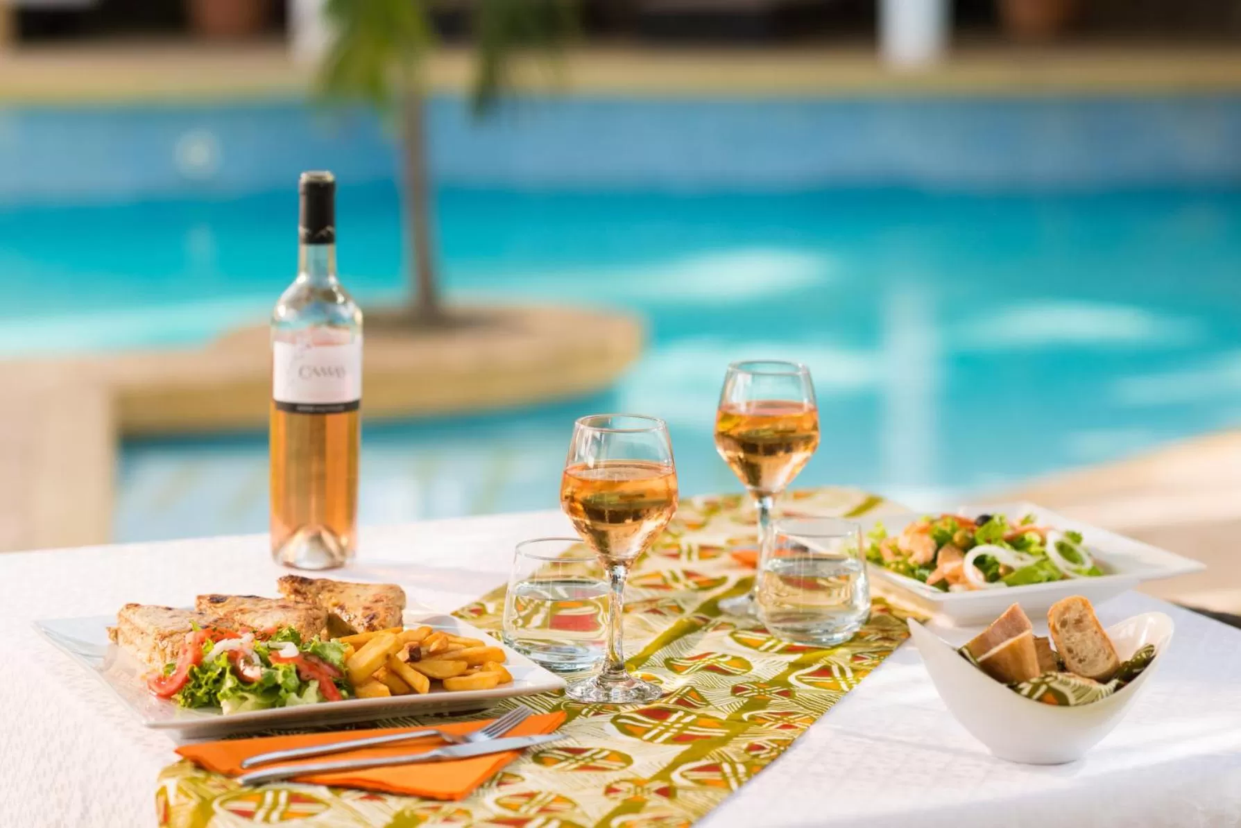 Food and drinks, Swimming Pool in La Résidence