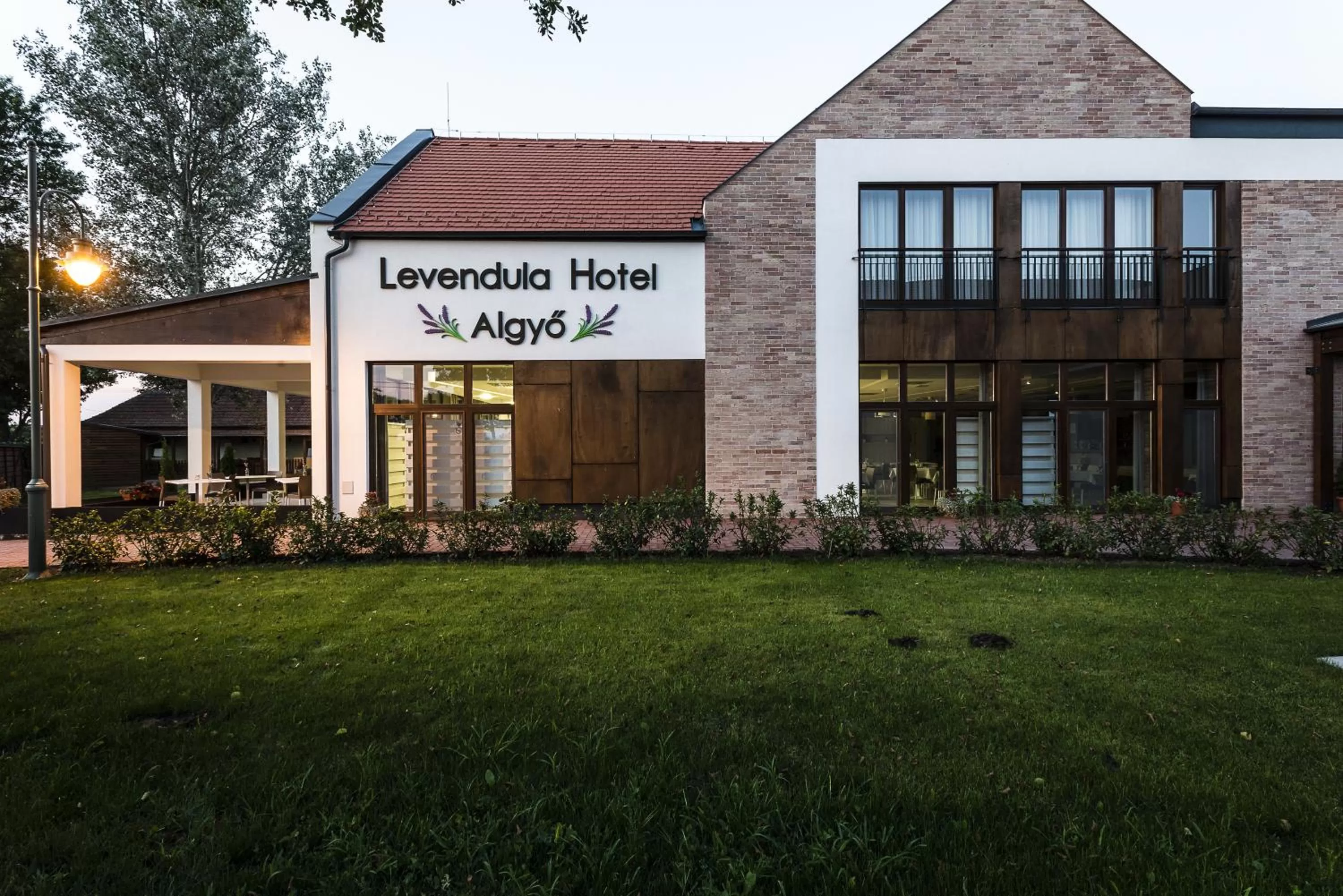 Facade/entrance, Property Building in Levendula Hotel