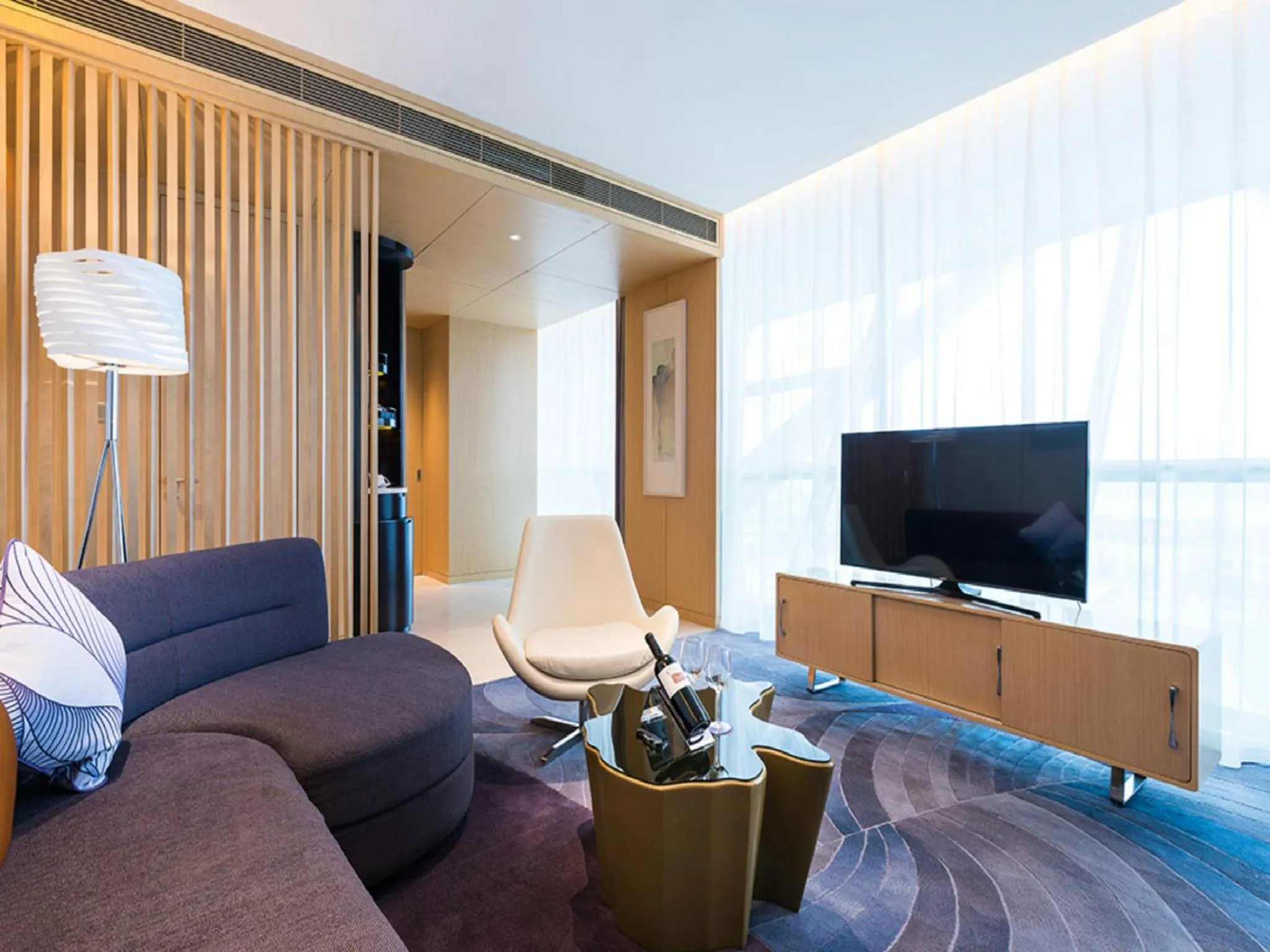 Deluxe King Suite in Novotel Suzhou Sip