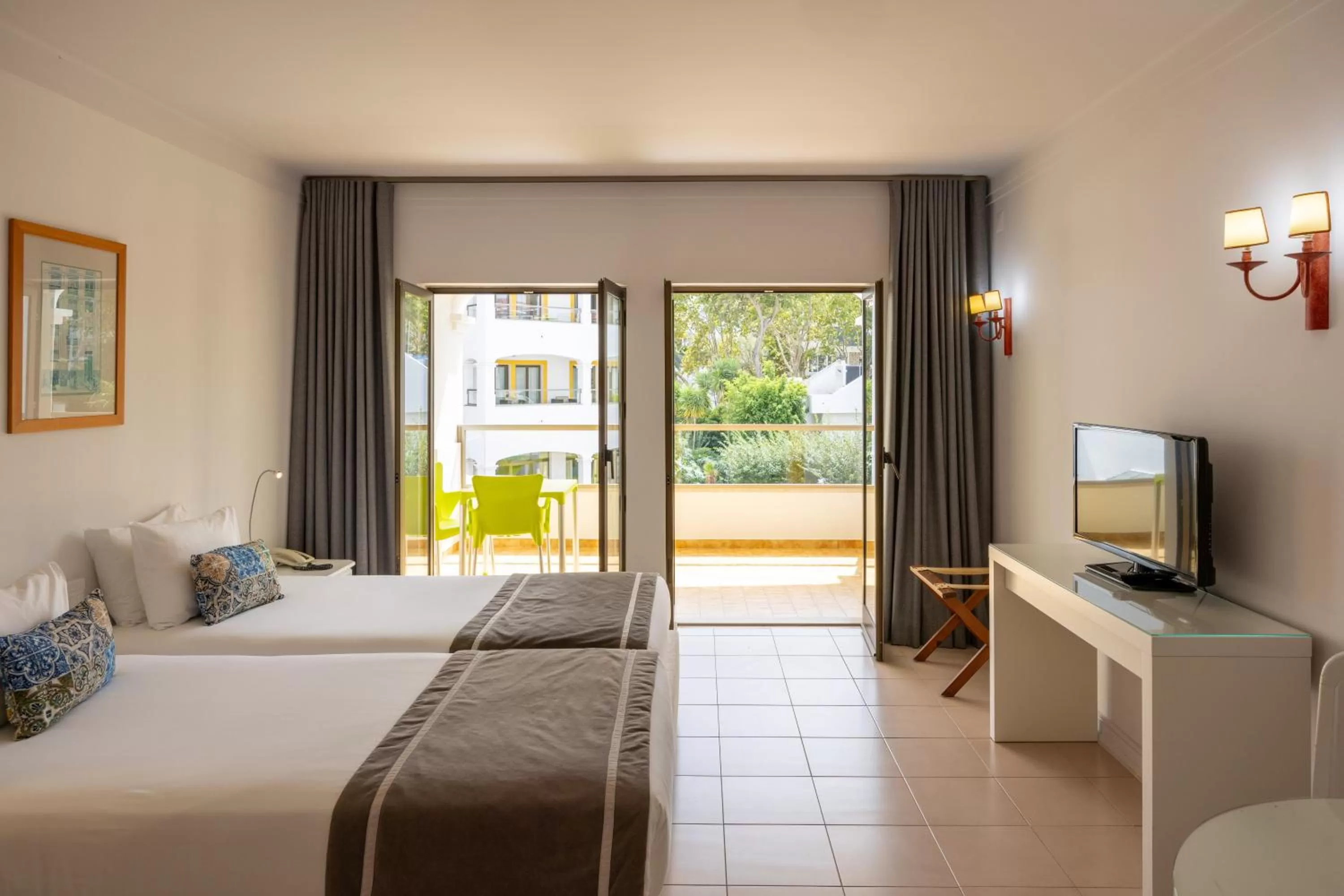 Bedroom, Bed in Clube do Lago Hotel