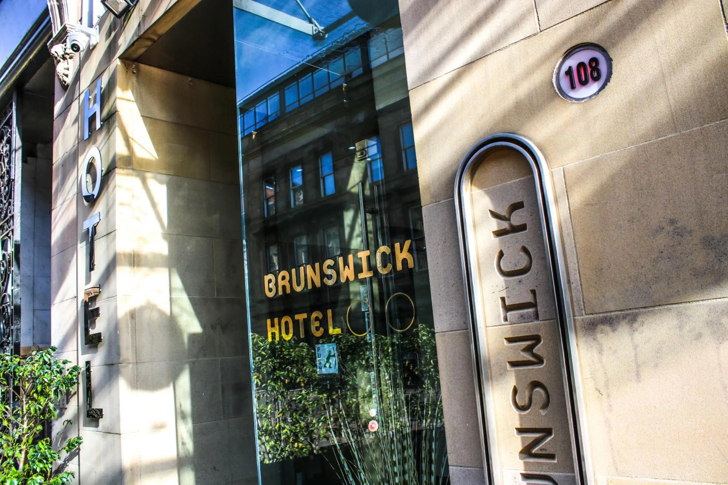 Facade/entrance, Property Logo/Sign in Brunswick Merchant City Hotel