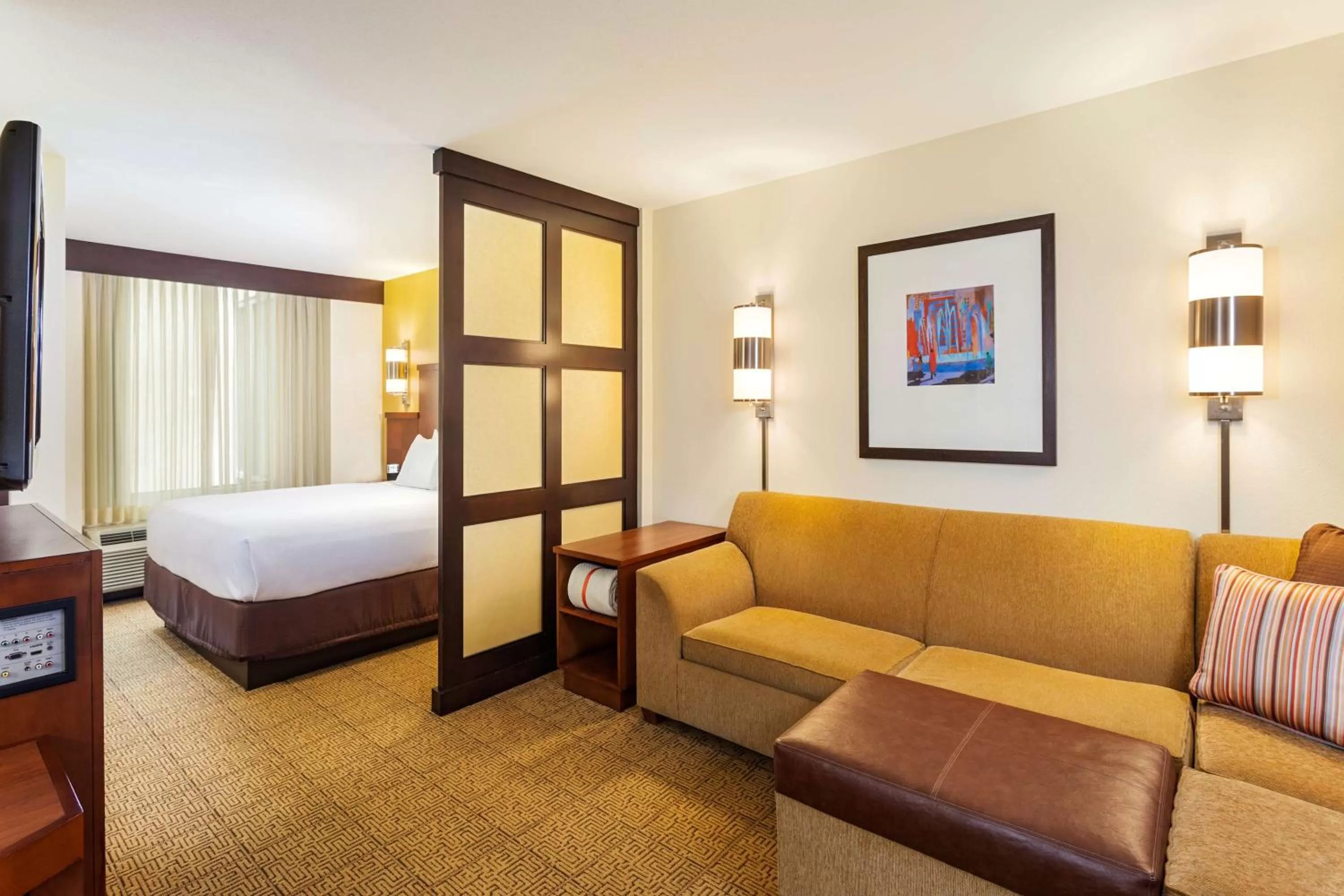 Photo of the whole room in Hyatt Place San Diego-Vista/Carlsbad