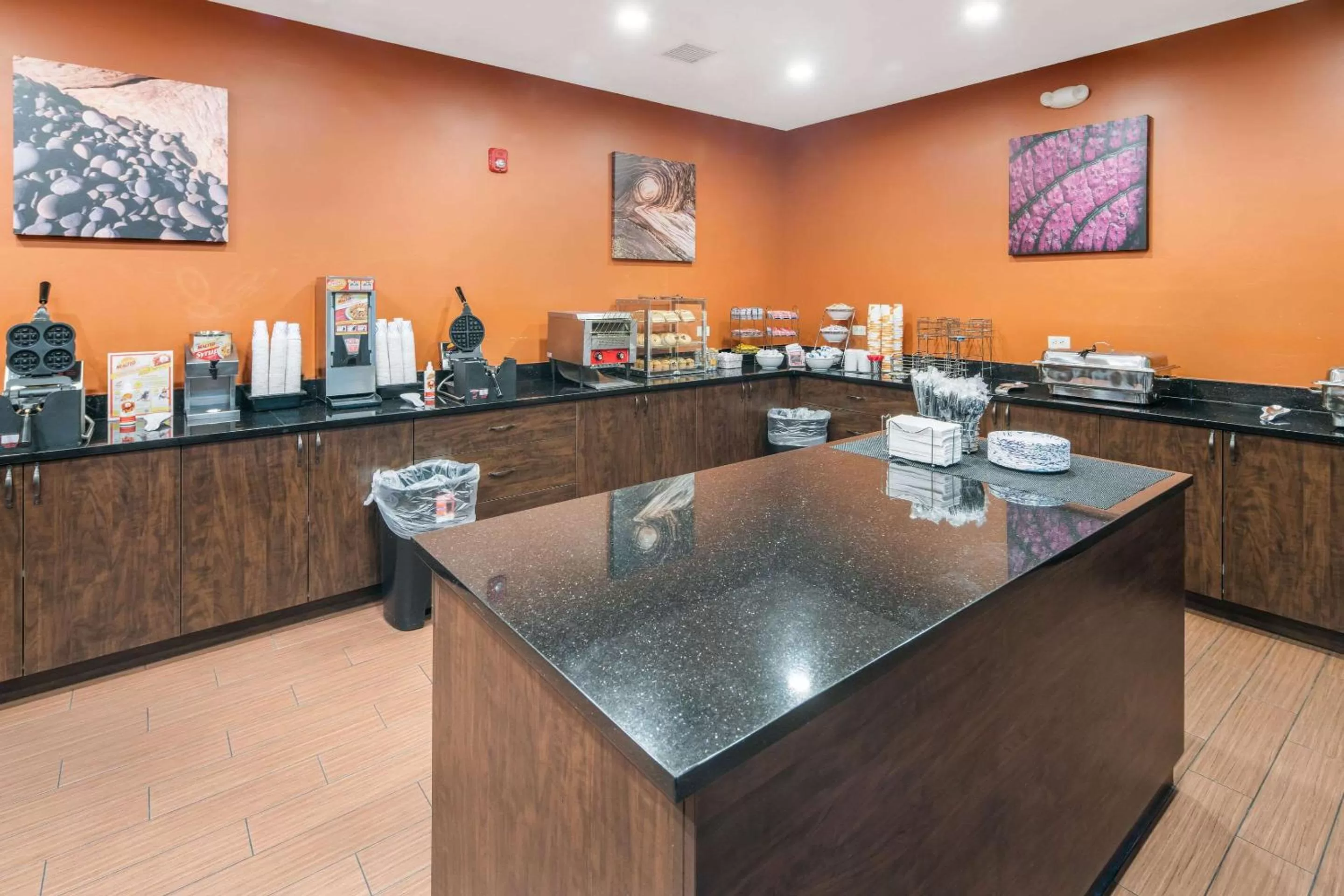 Restaurant/places to eat in Sleep Inn & Suites Hurricane Zion Park Area