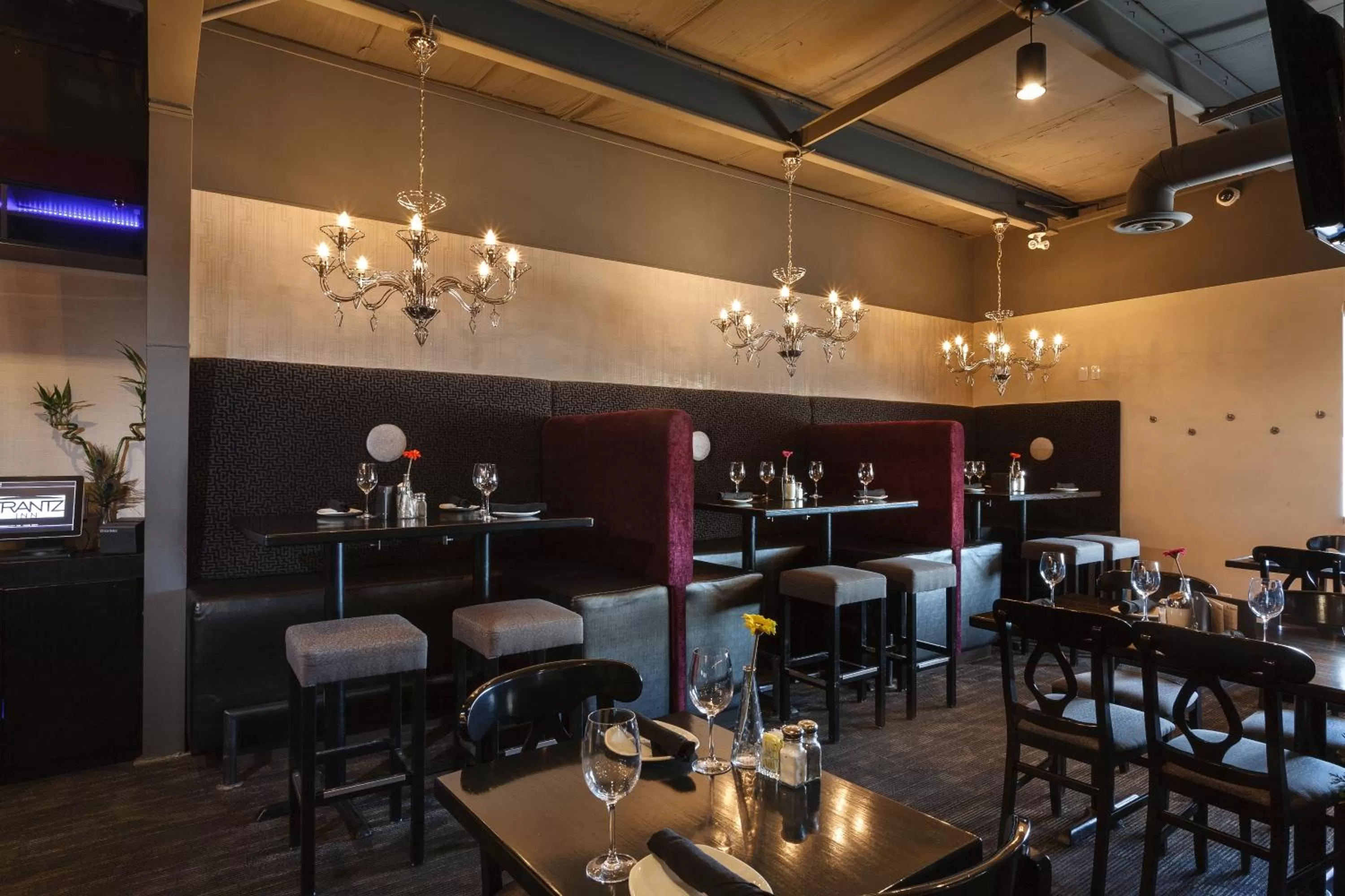 Restaurant/places to eat in Frantz Inn