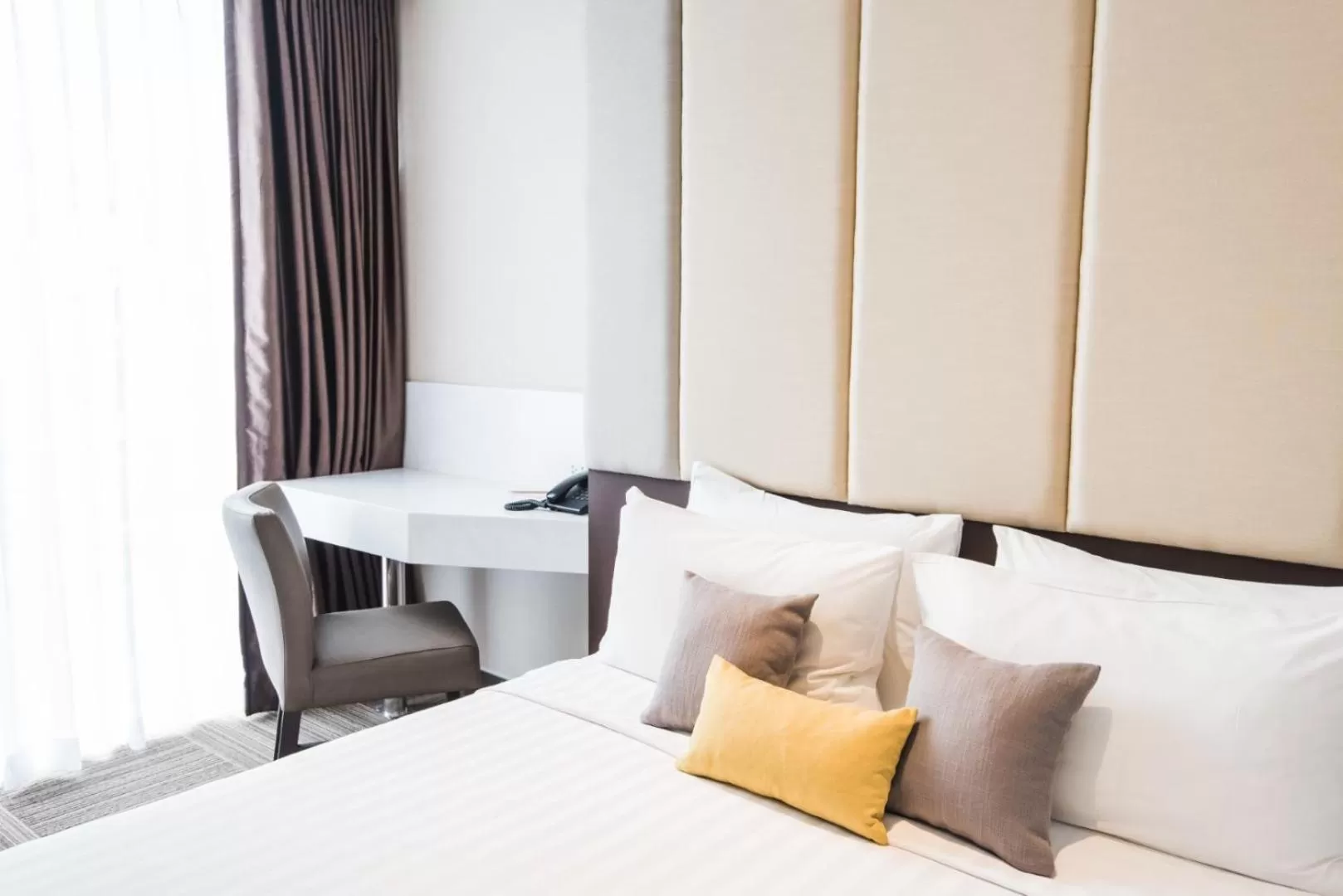 Bed in twothree a homely hotel - SHA Extra Plus