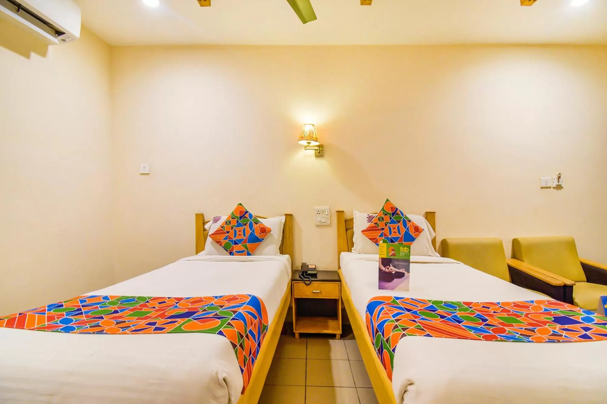 Bed in FabHotel Kinnera Comforts Railway Station