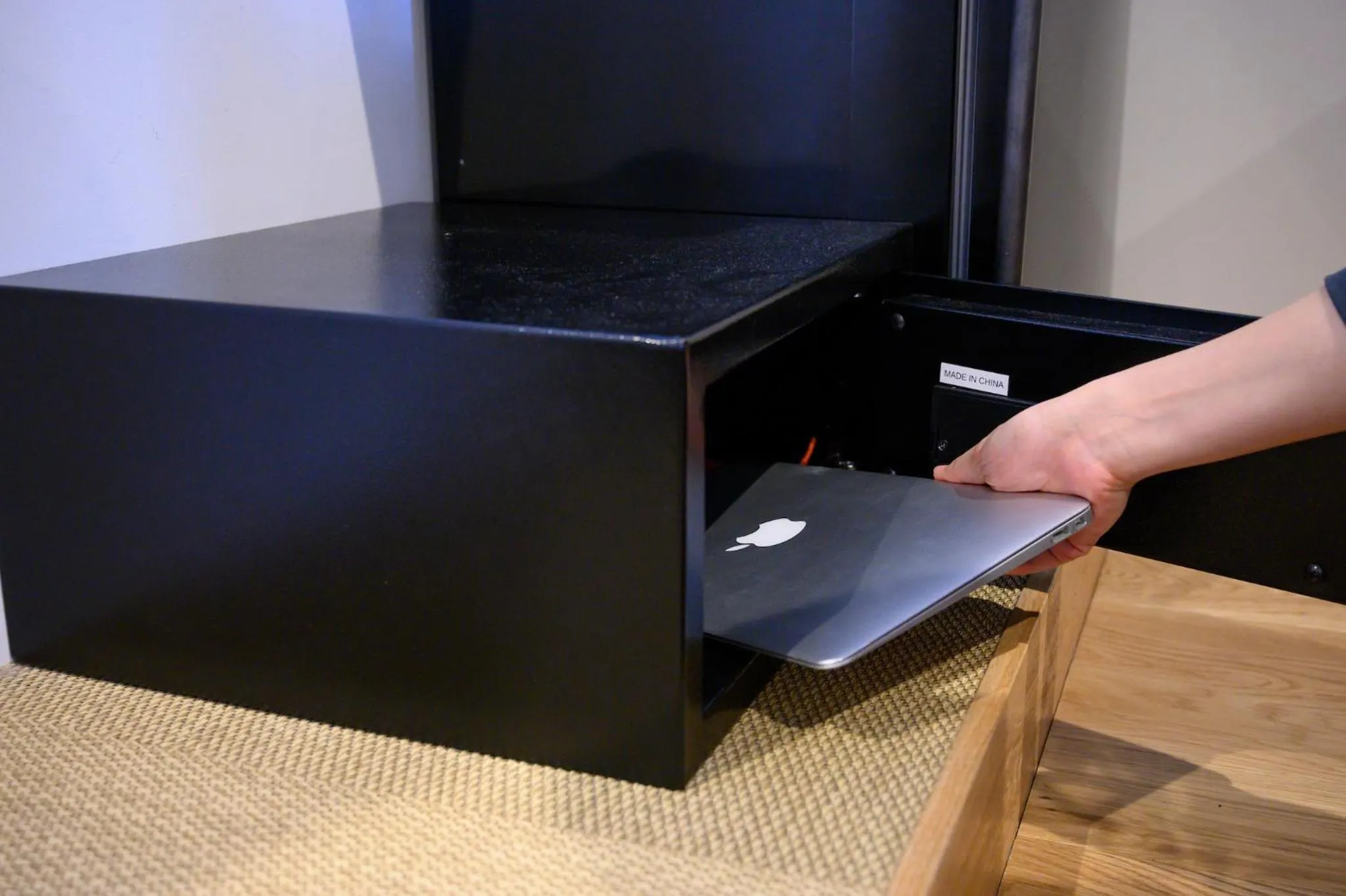 safe in Hotel Vintage Tokyo Tsukiji