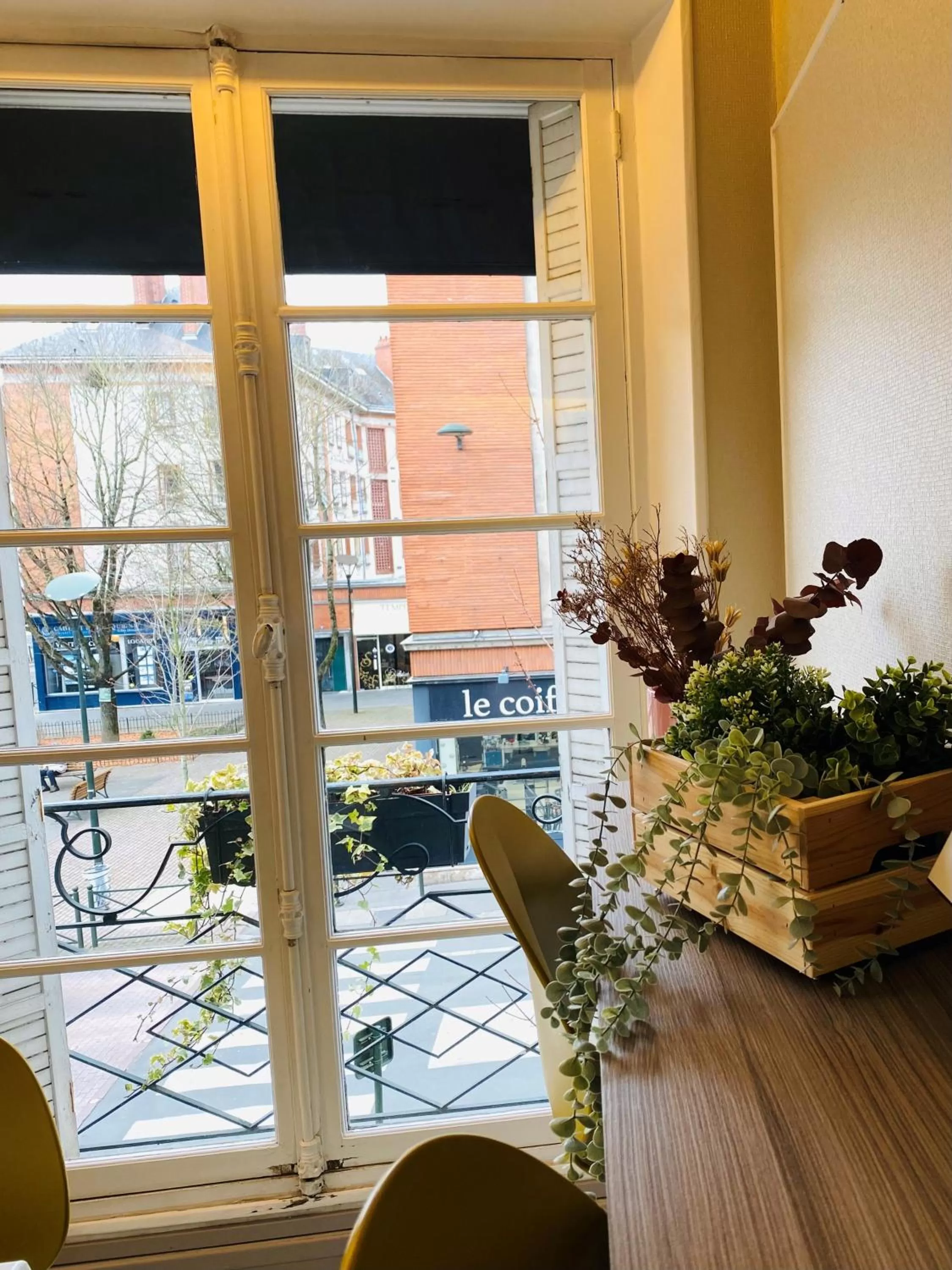 Decorative detail in Logis Hôtel Marguerite