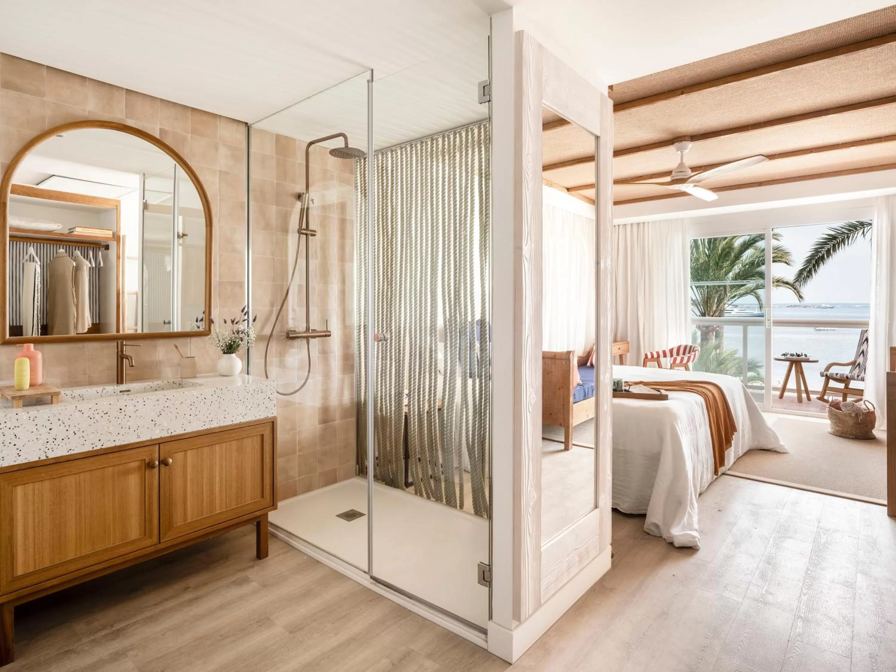 Shower in Zel Mallorca