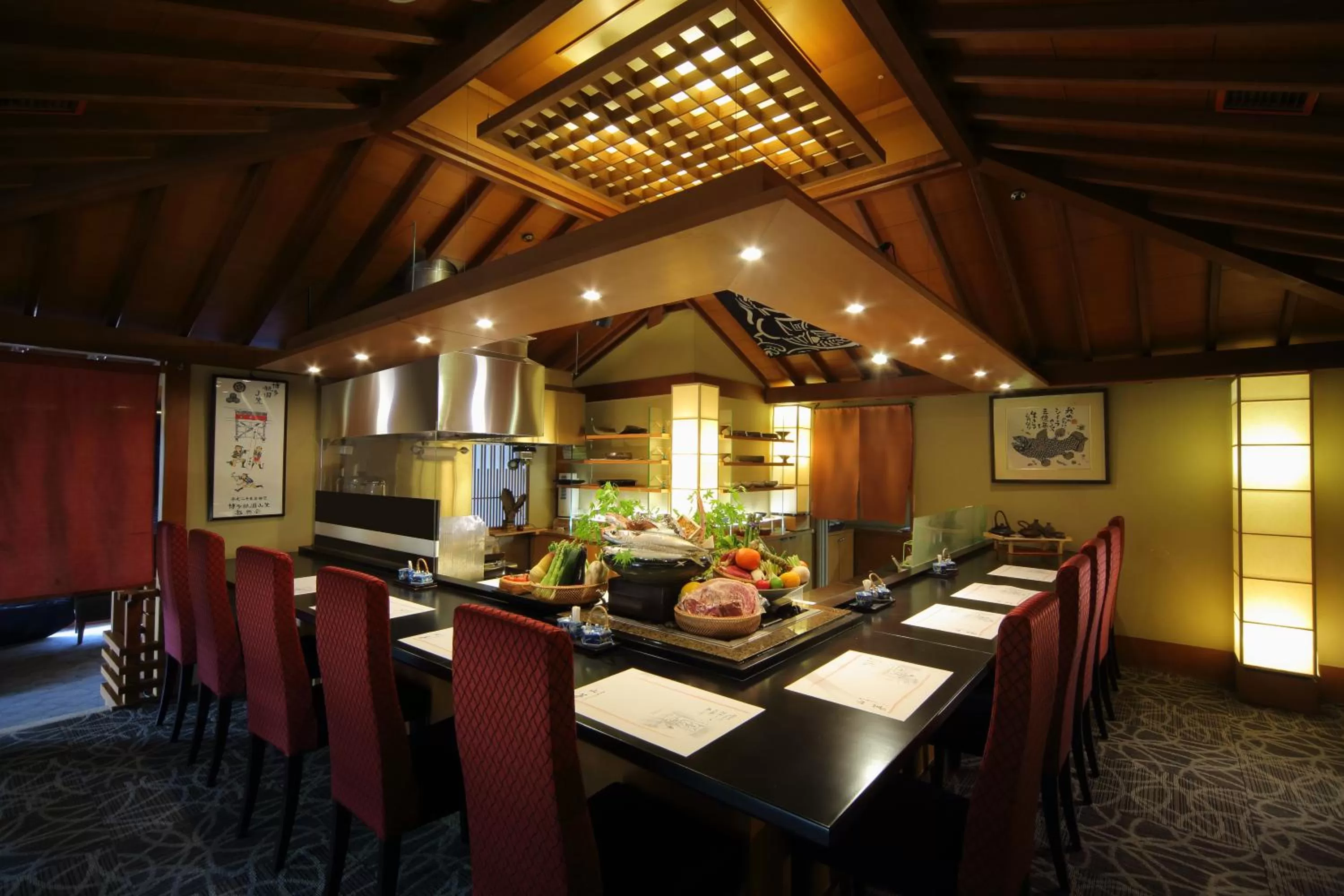 Restaurant/places to eat in ANA Crowne Plaza Fukuoka by IHG