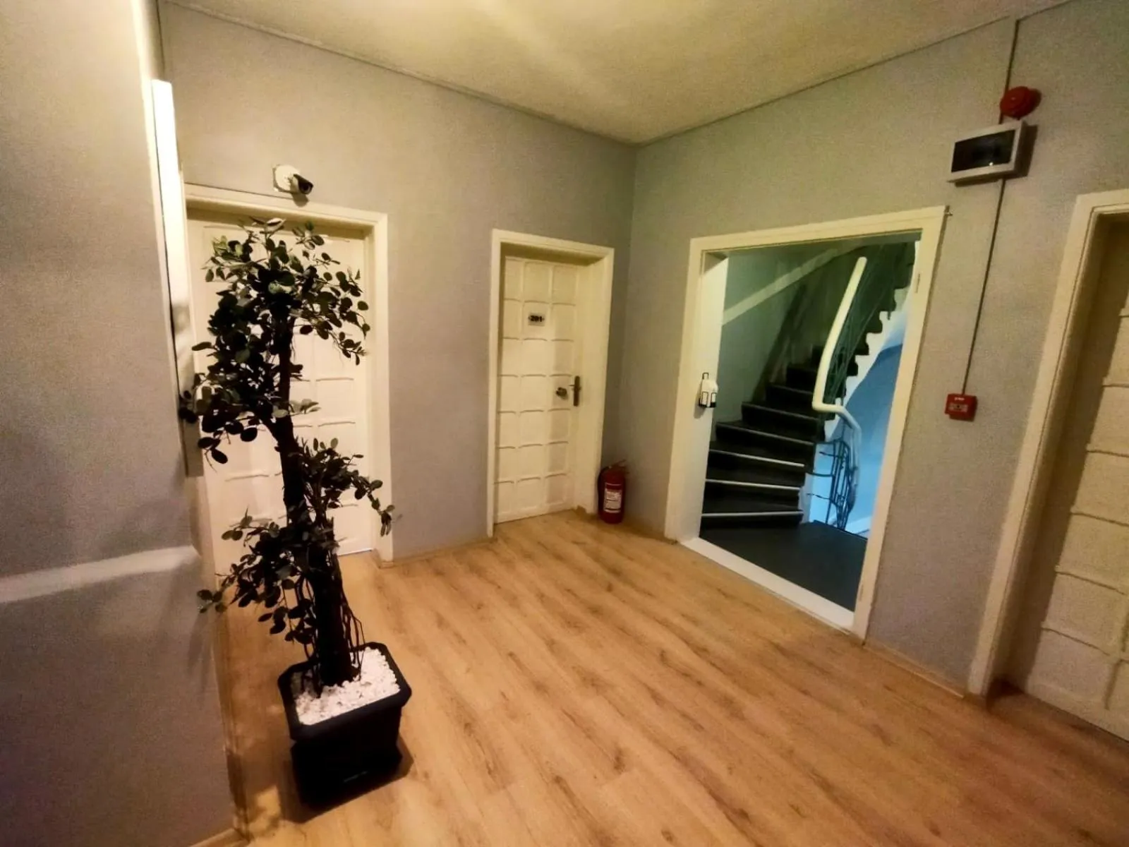 Property building in Sultan Hostel & Guesthouse