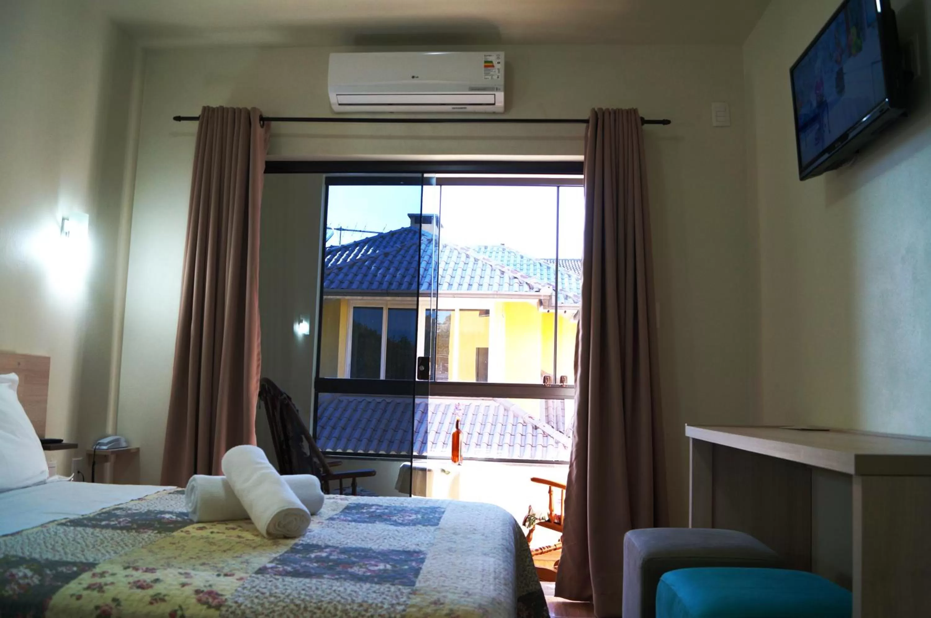 Day, Bed in Hotel Park Haus