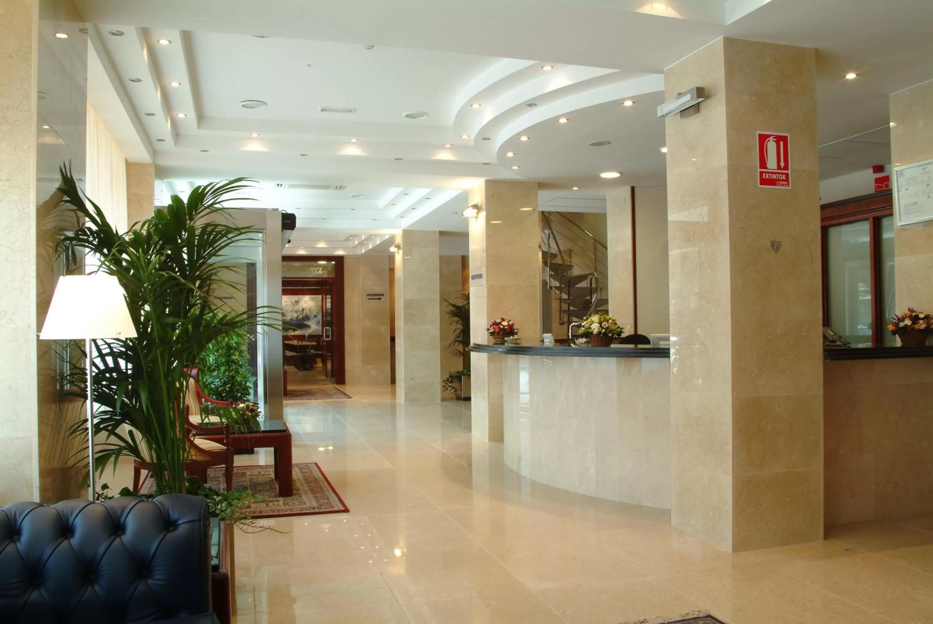 Lobby or reception in Hotel Gran Legazpi