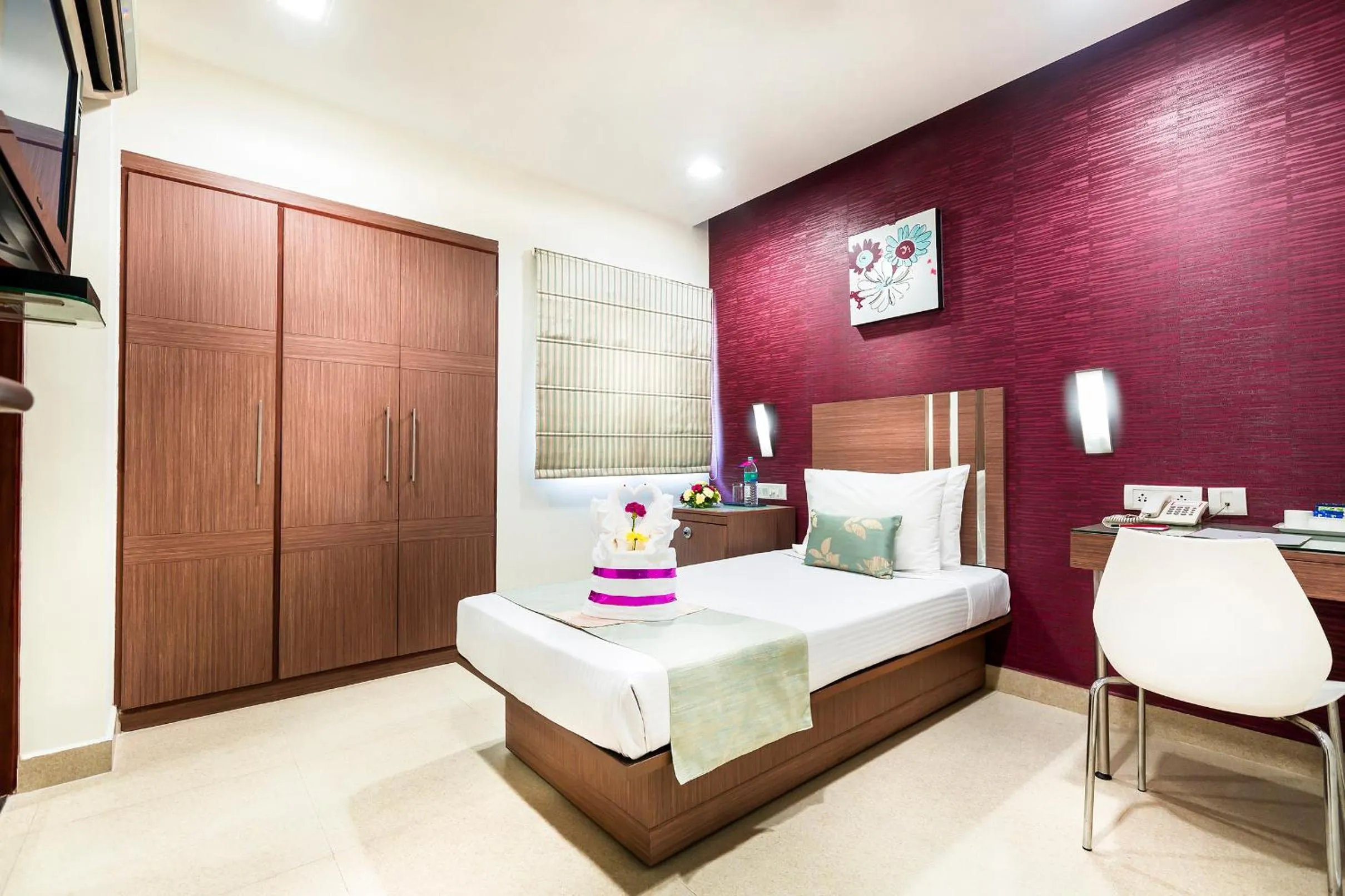 Photo of the whole room, Bed in The Lotus Apartment Hotel, Venkatraman Street