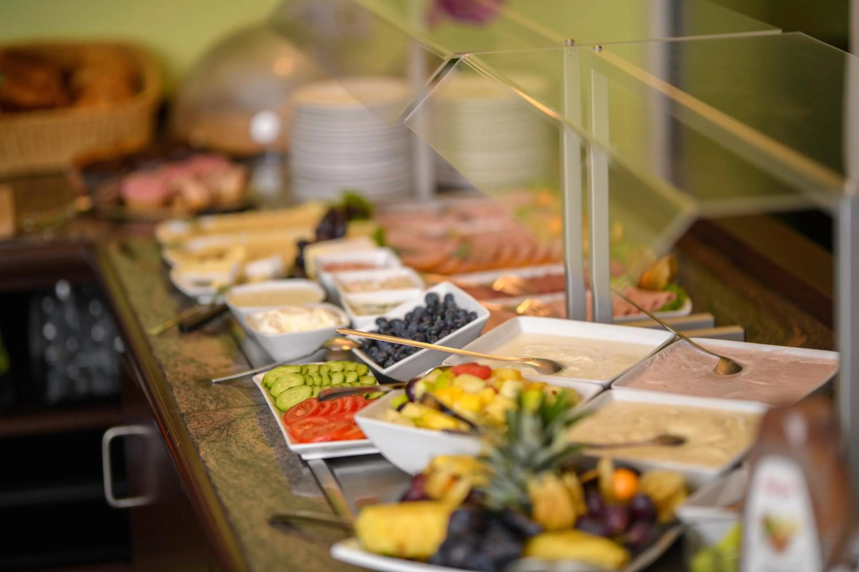 Food and drinks in Hotel Berlin Mitte by Campanile