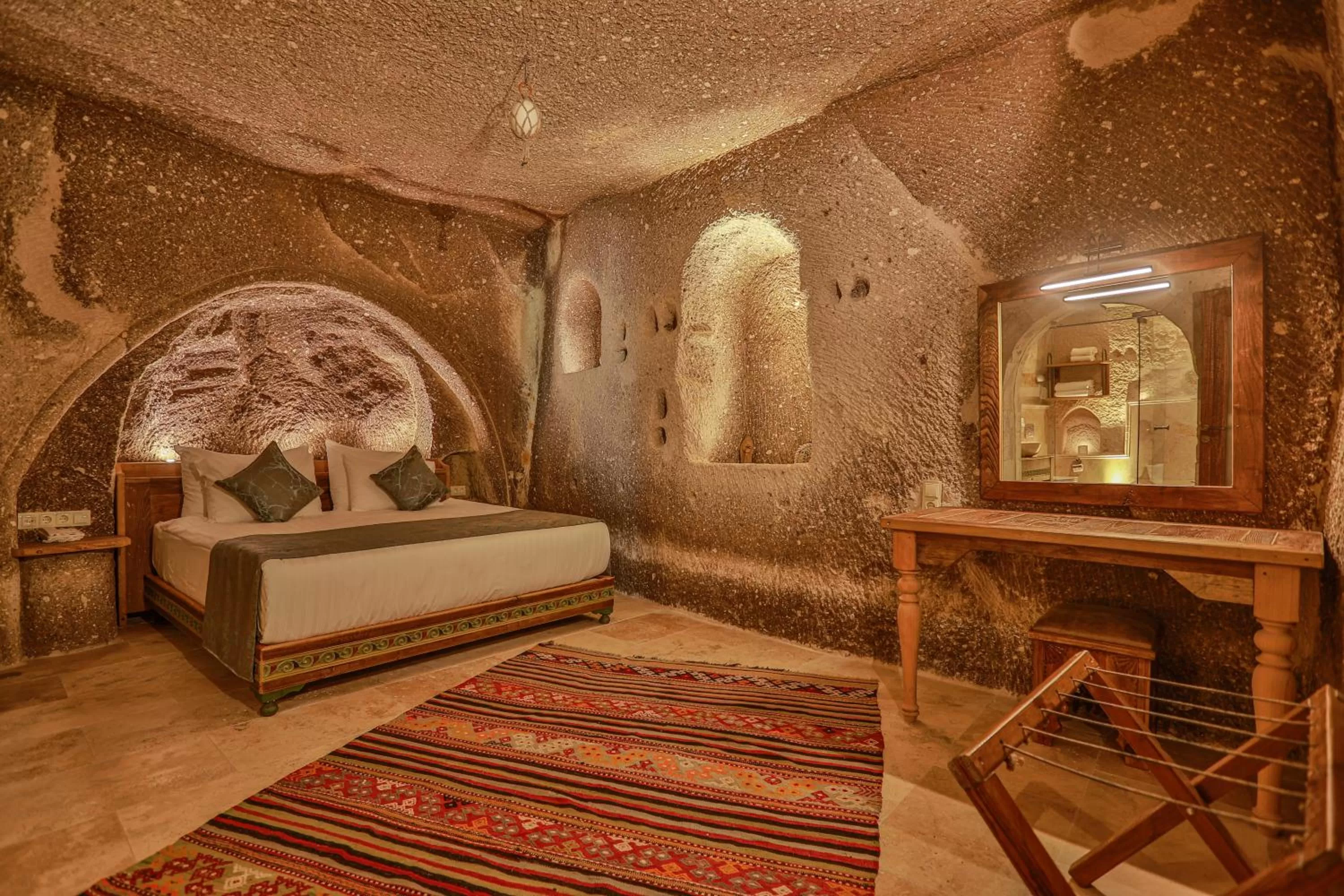 Bed in Şah Saray Cave Suites Halal Hotel