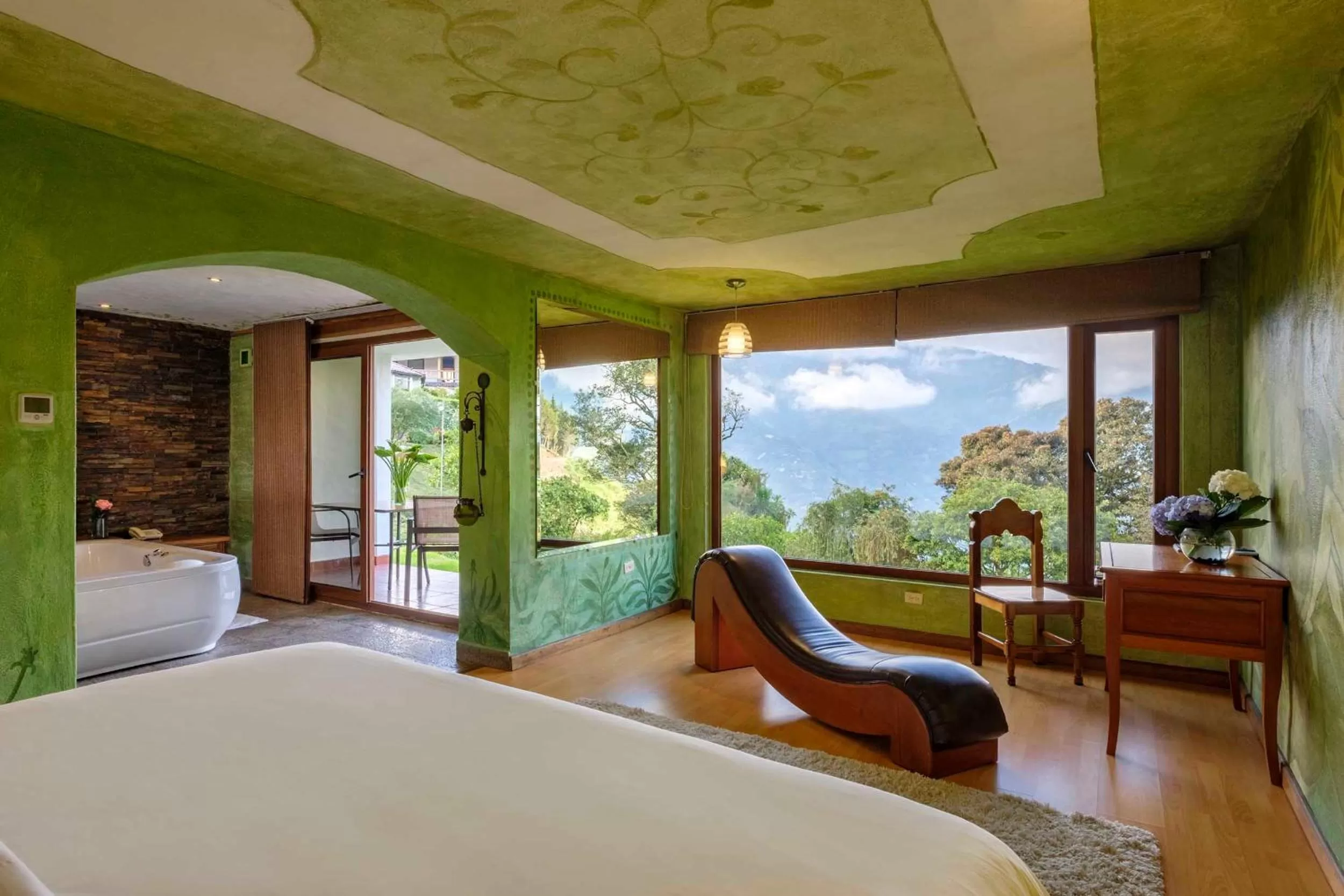 Mountain view in Luna Volcán, Adventure SPA