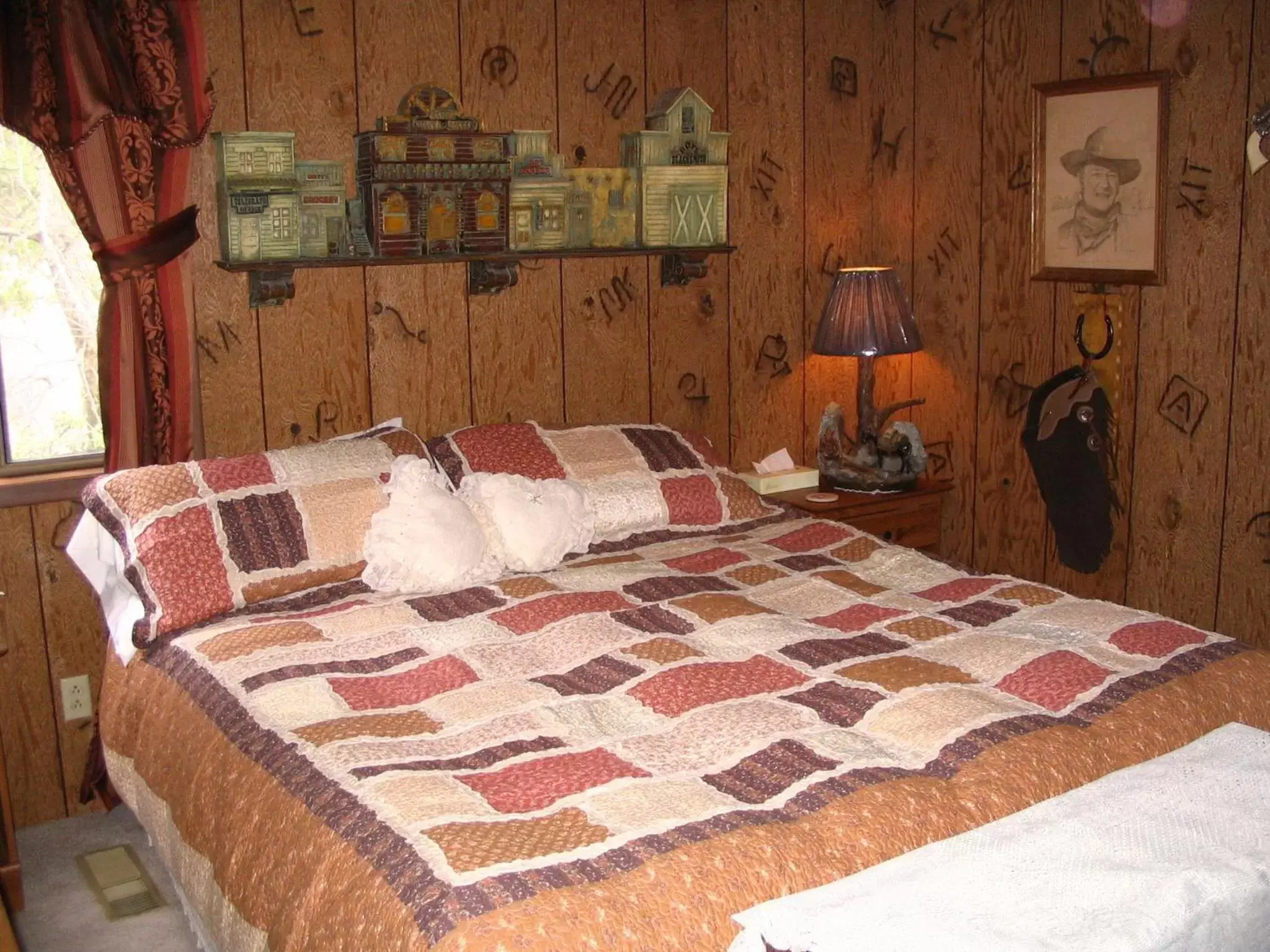 King Room in Lonesome Dove Ranch King Room in Lonesome Dove Ranch