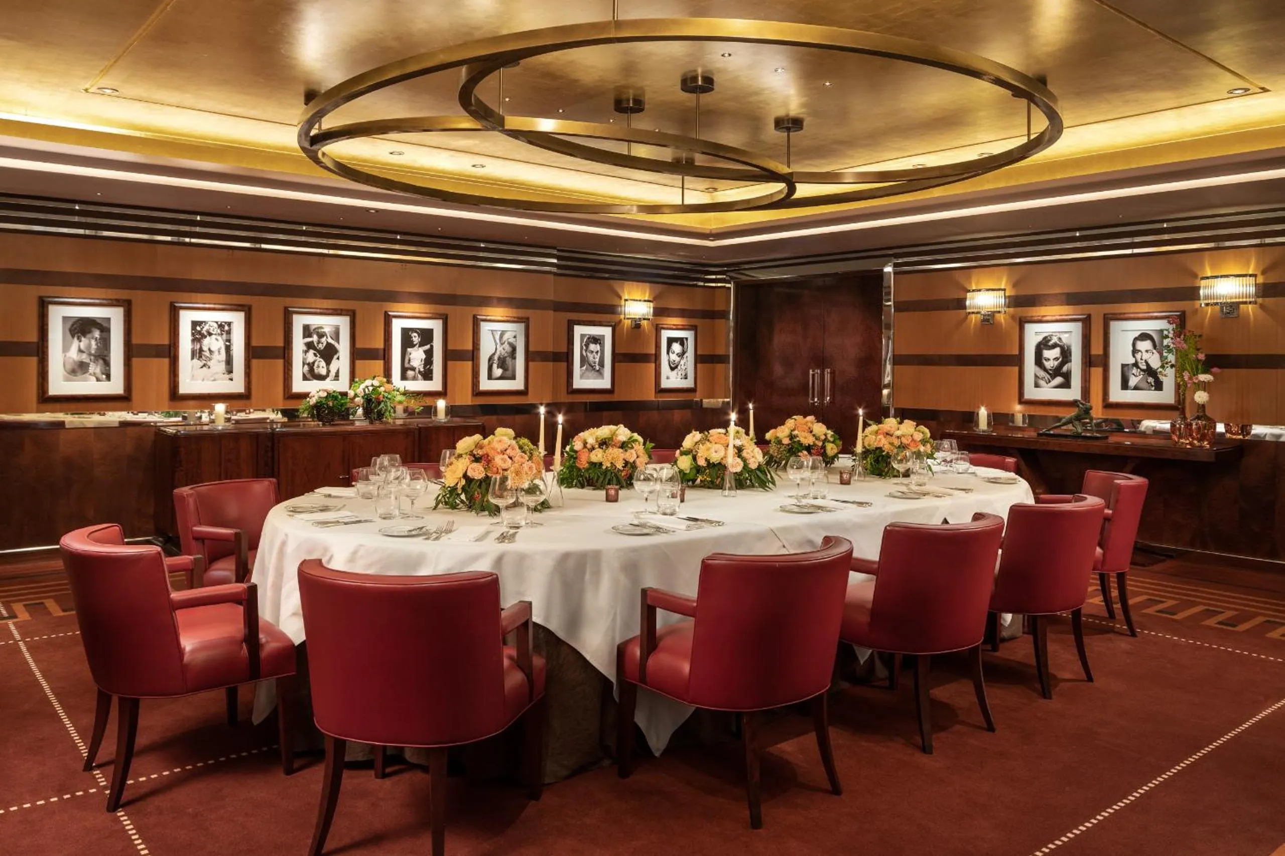 Entertainment in The Beaumont Mayfair