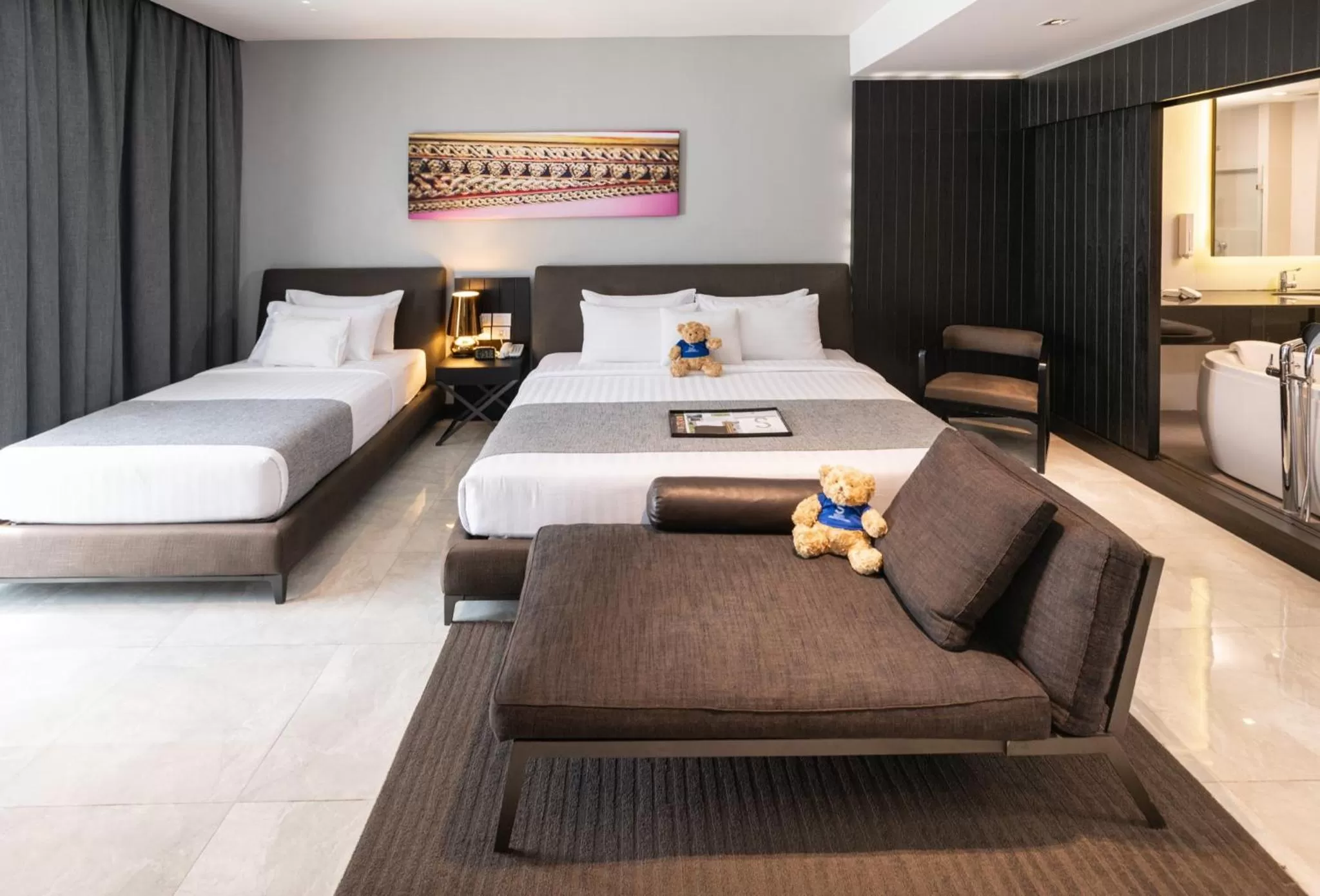 Bed in S Ratchada Leisure Hotel