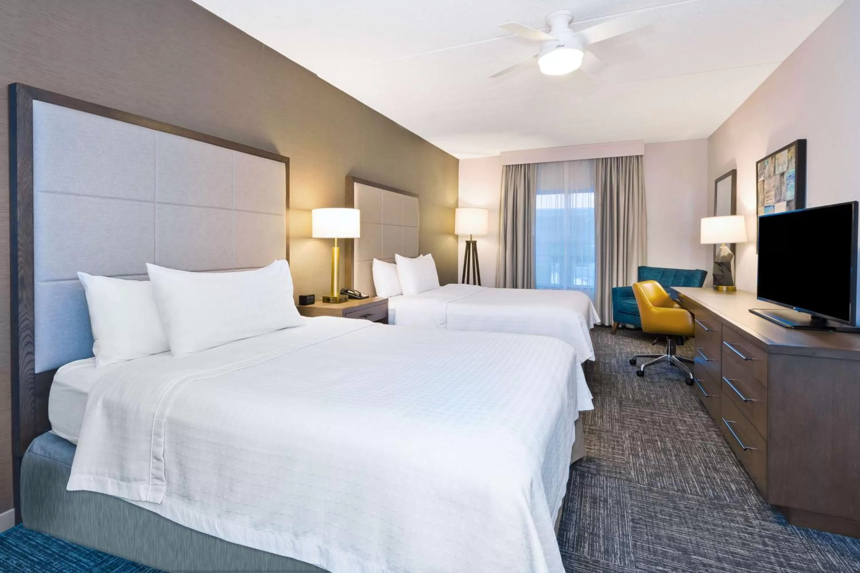 Bed in Homewood Suites By Hilton Saratoga Springs