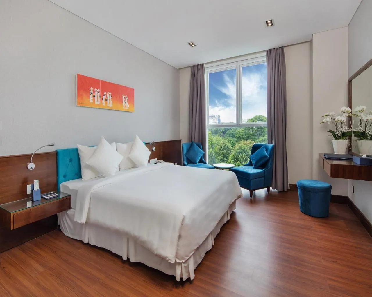 Central Palace Hotel