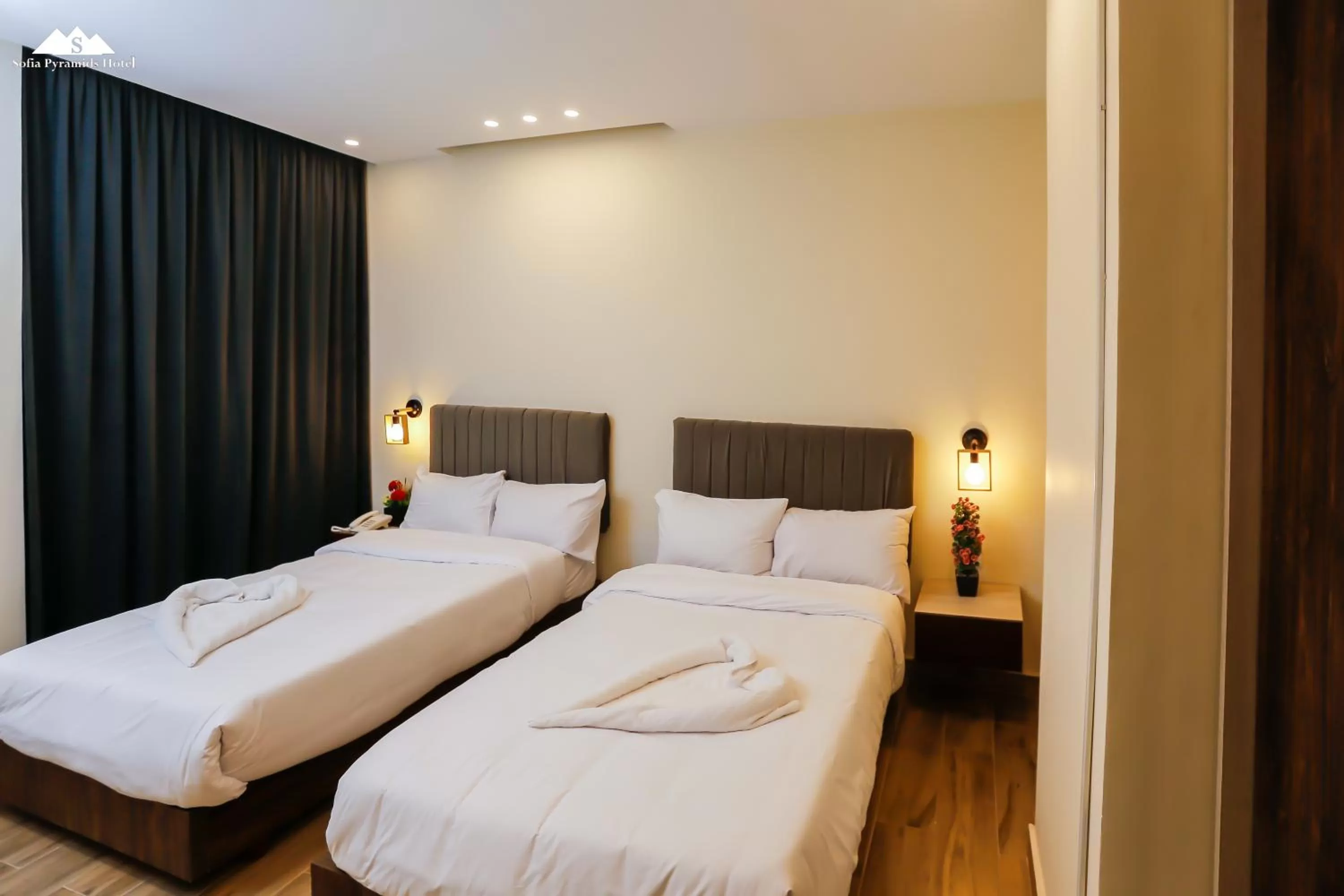 Bed in Sofia Pyramids Hotel