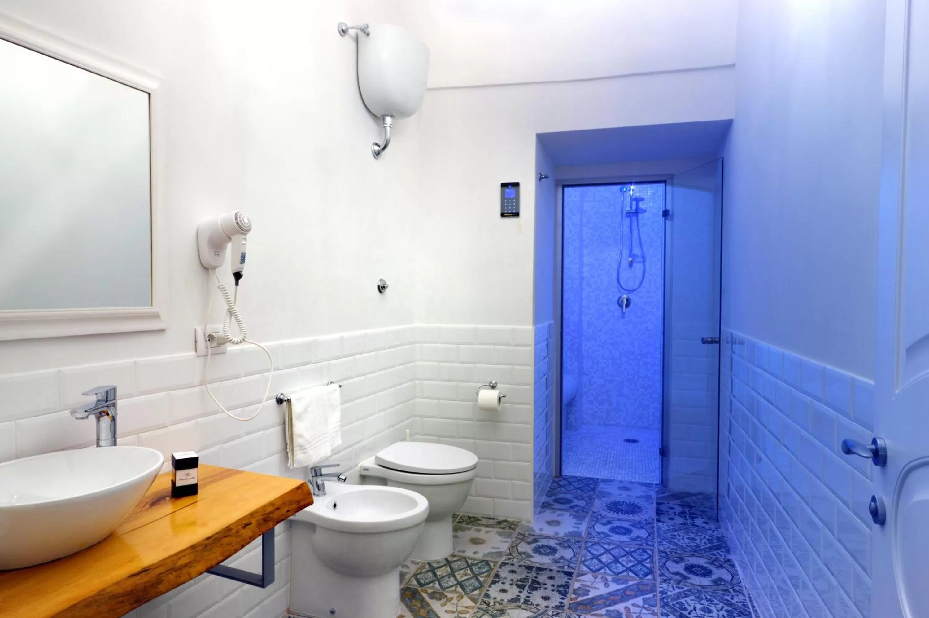 Photo of the whole room in Barbarella Home