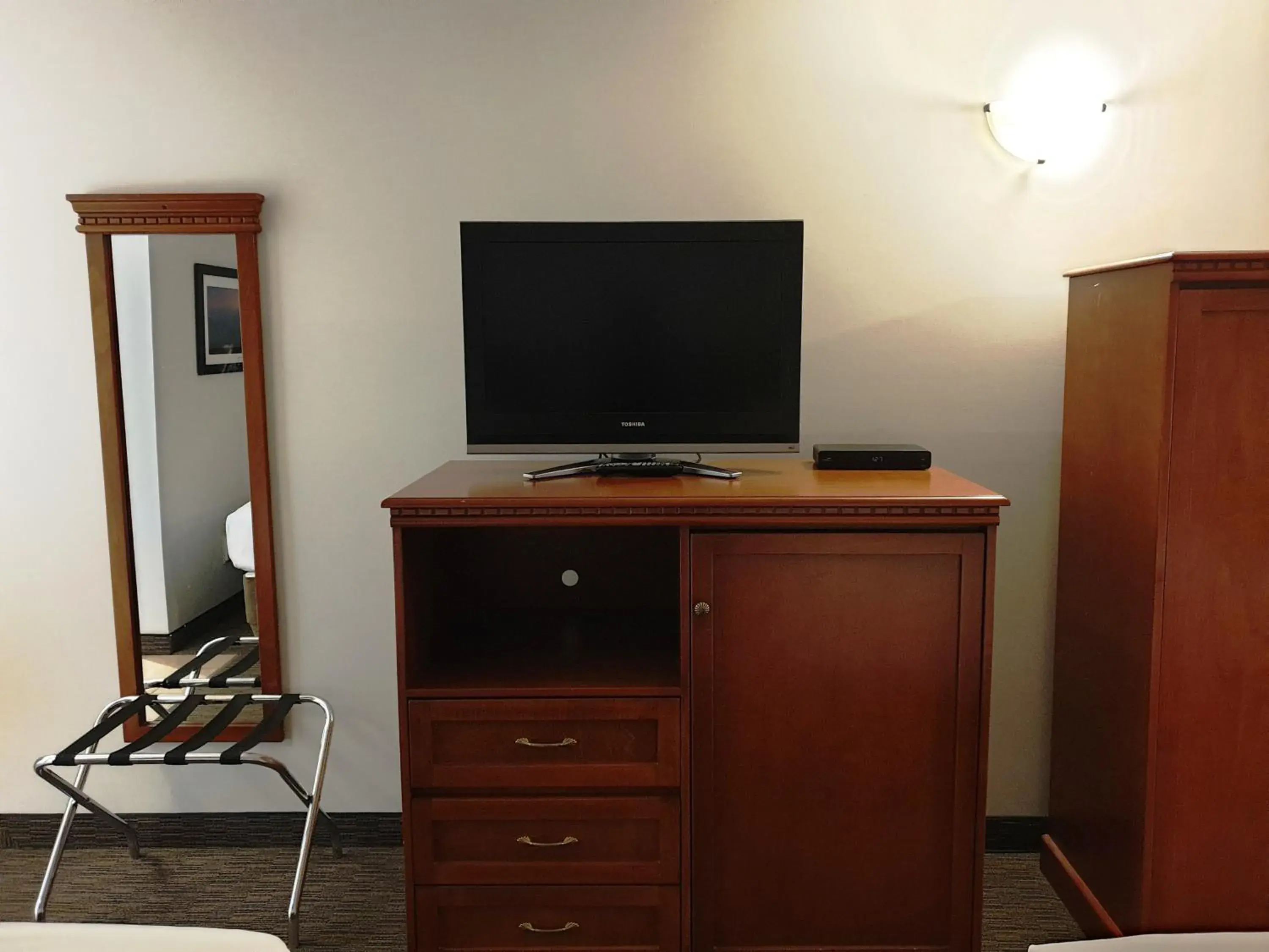 Queen Room with Two Queen Beds - with Balcony in Riverland Inn & Suites Queen Room with Two Queen Beds - with Balcony in Riverland Inn & Suites