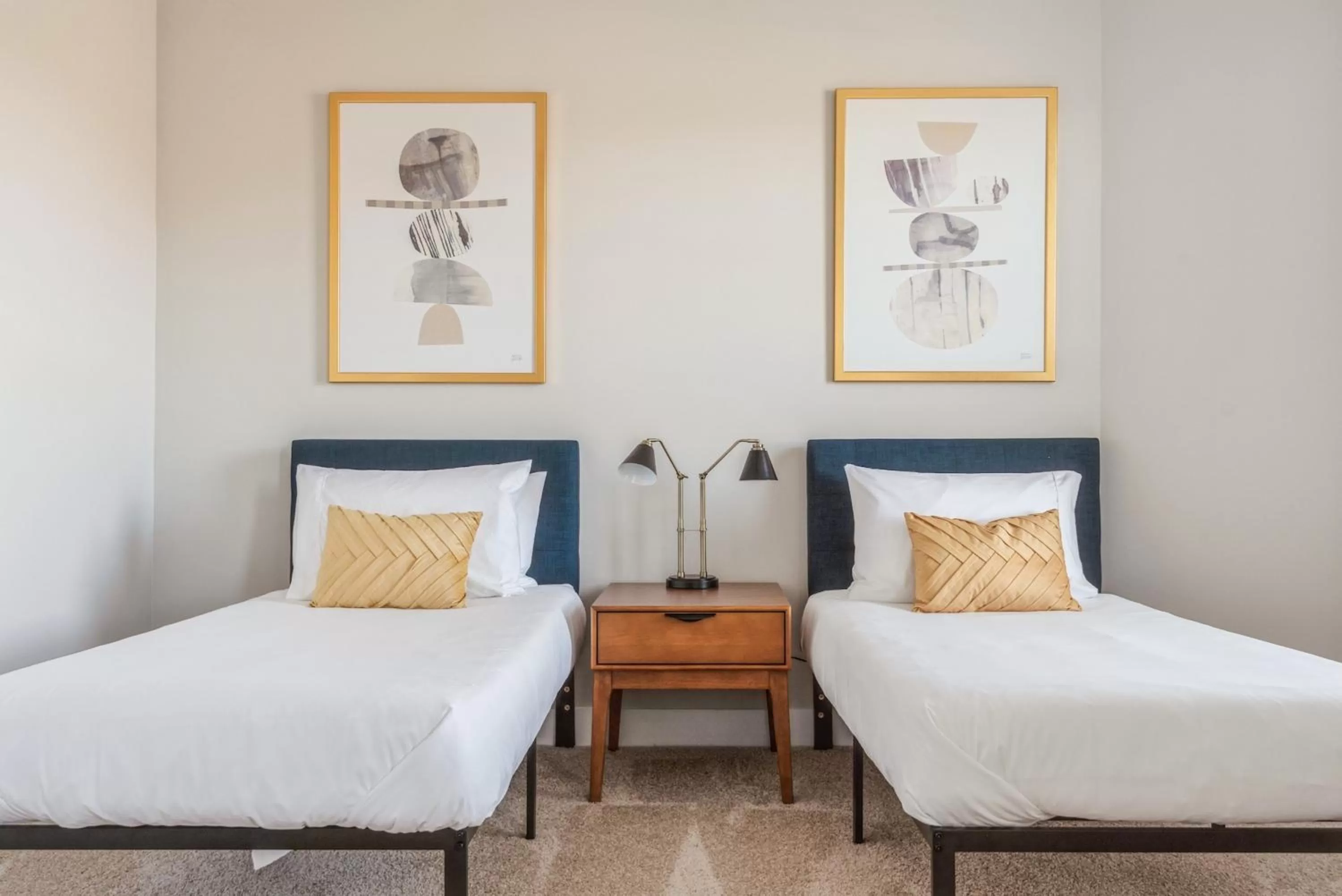 Bed in Kasa Dilworth Charlotte