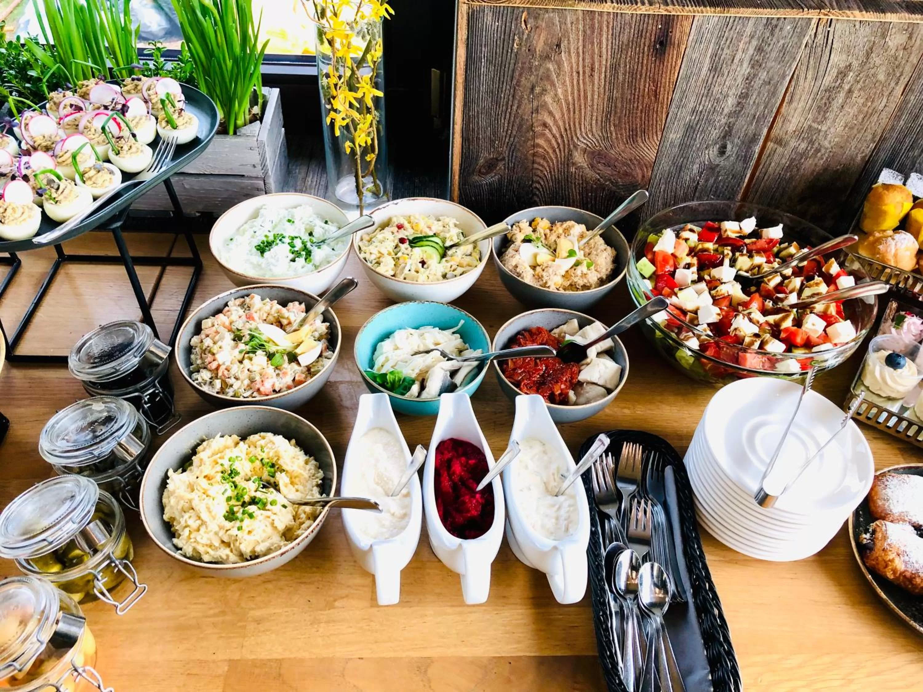 Breakfast in Hotel Szary Residence