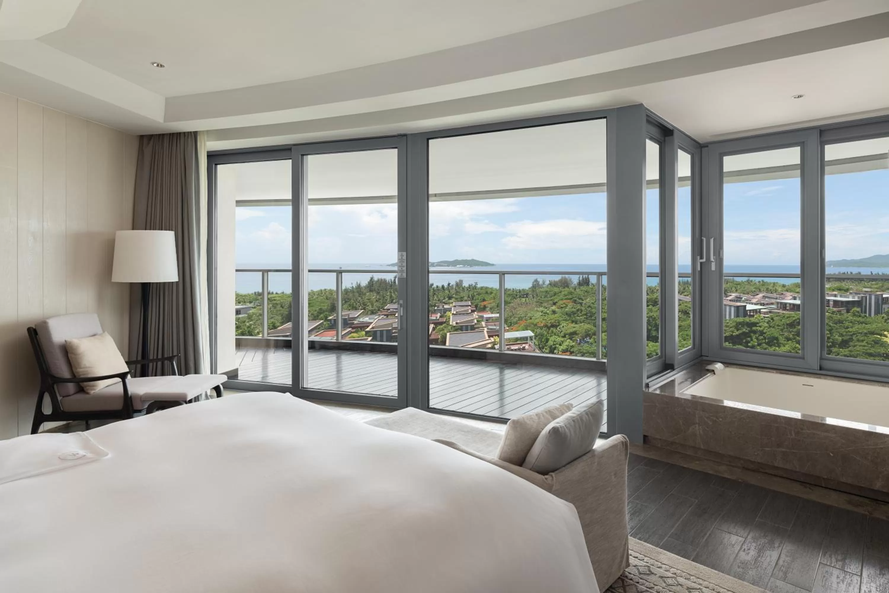 Property building, Bed in Rosewood Sanya