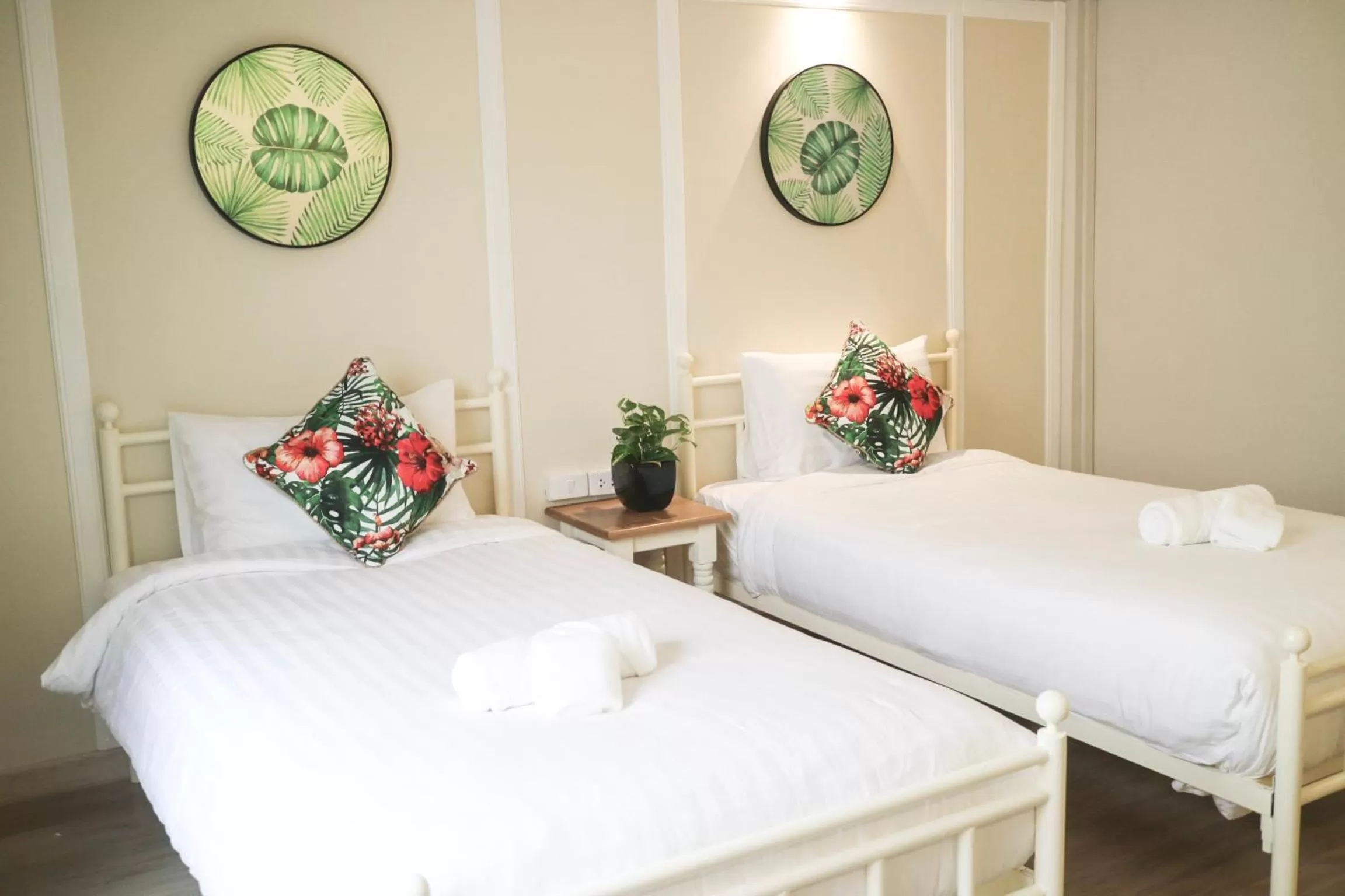 Bed in J's Cafe and Poshtel