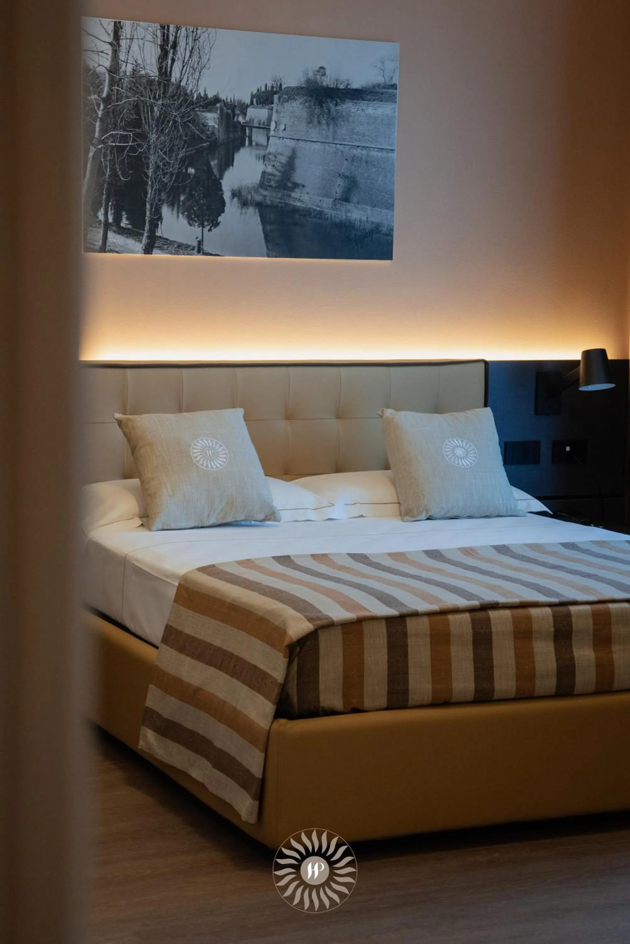 Bed in Hotel Puccini